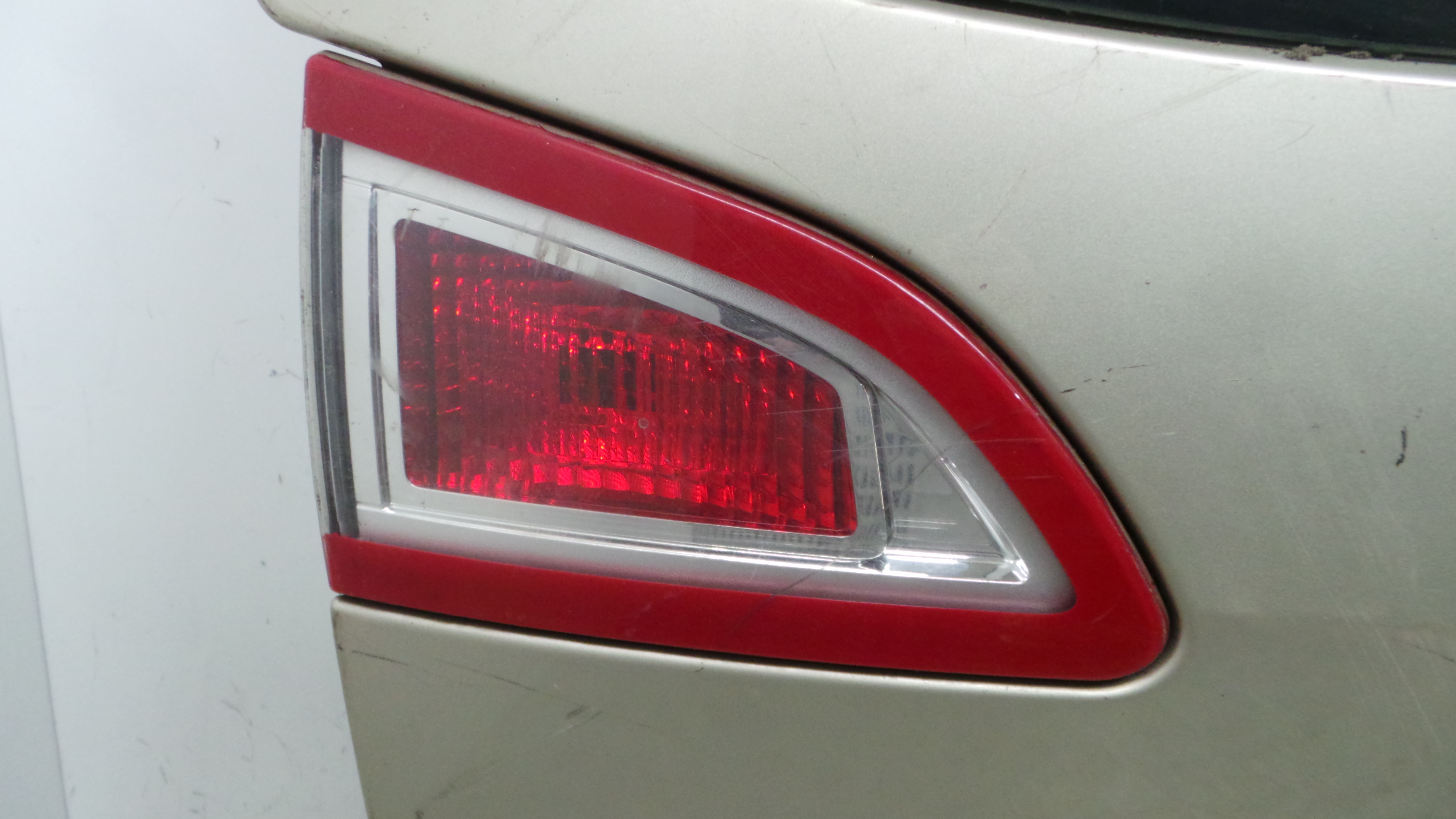 Farolim Mala Trás Esq  265550018R - RENAULT SCÉNIC III (JZ0/1_)-36155062
