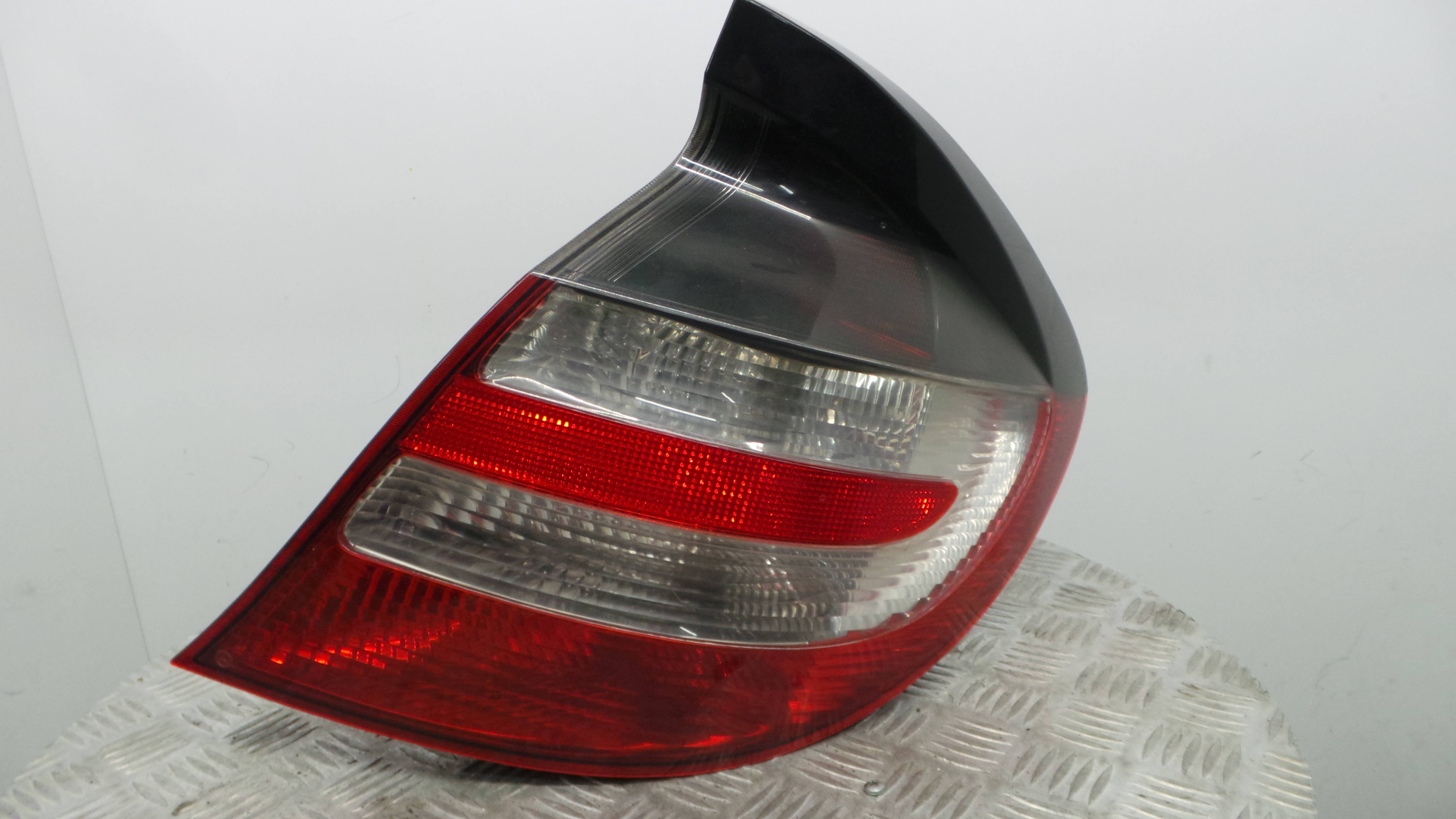 Farolim Stop Dto A2038202664 - MERCEDES-BENZ C-CLASS Coupé (CL203), C-CLASS Coupe Sport (CL203), C--36157613