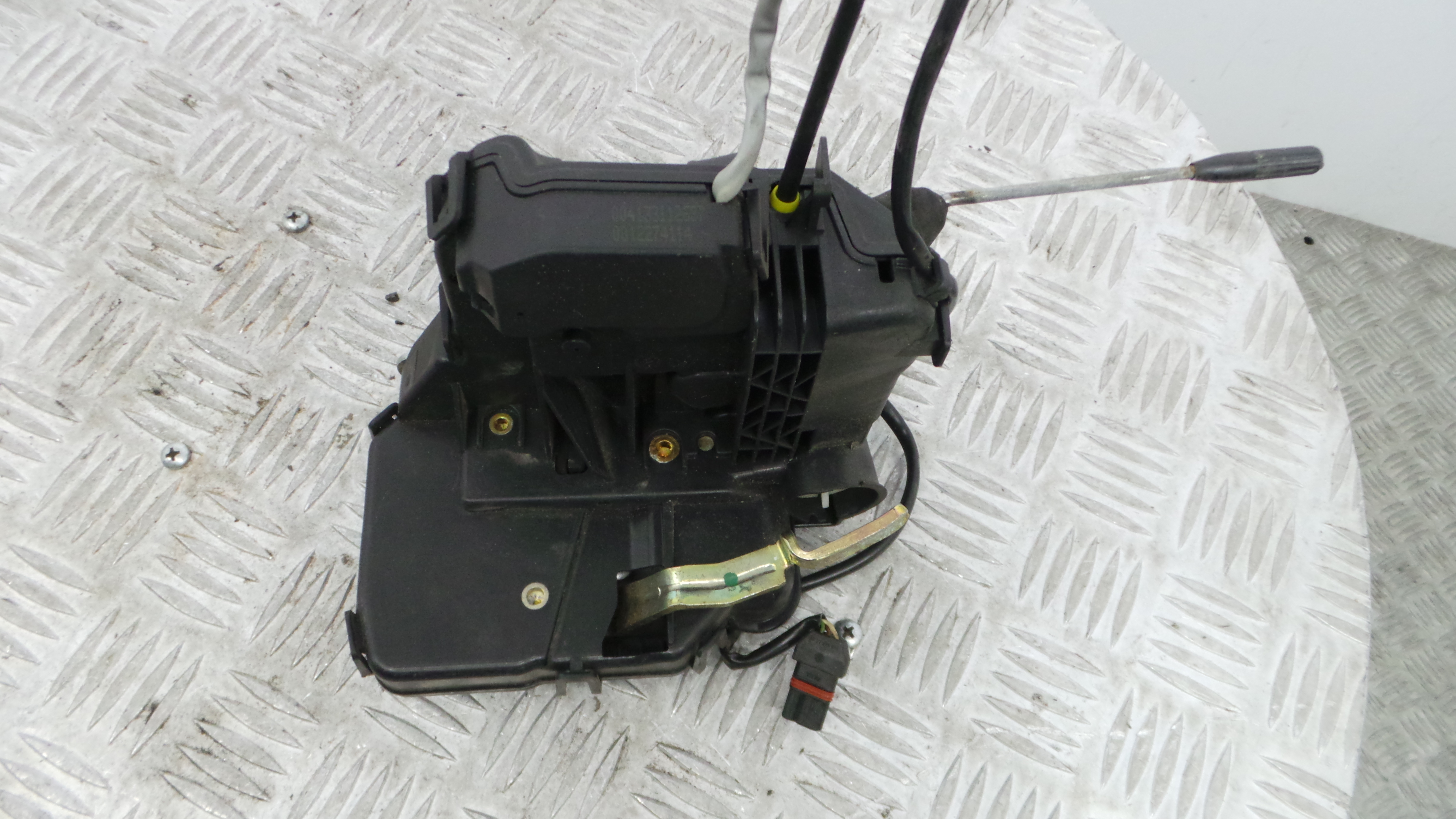 Fecho da Porta Esq  - MERCEDES-BENZ C-CLASS Coupé (CL203), C-CLASS Coupe Sport (CL203), C-CLASS Spo-36157648