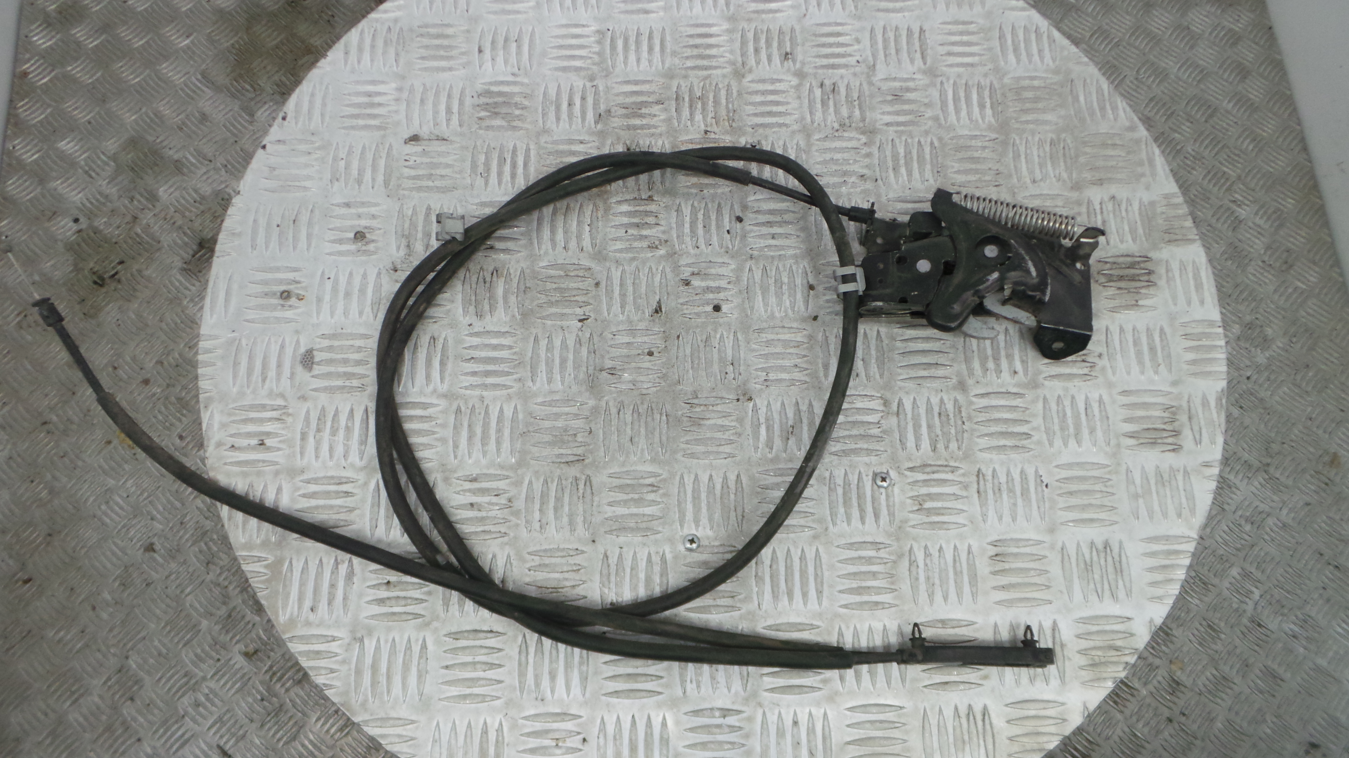 Fecho do Capot 51.23-7242548 - BMW 1 (F20), 1 Sports Hatch (F20)-36157679