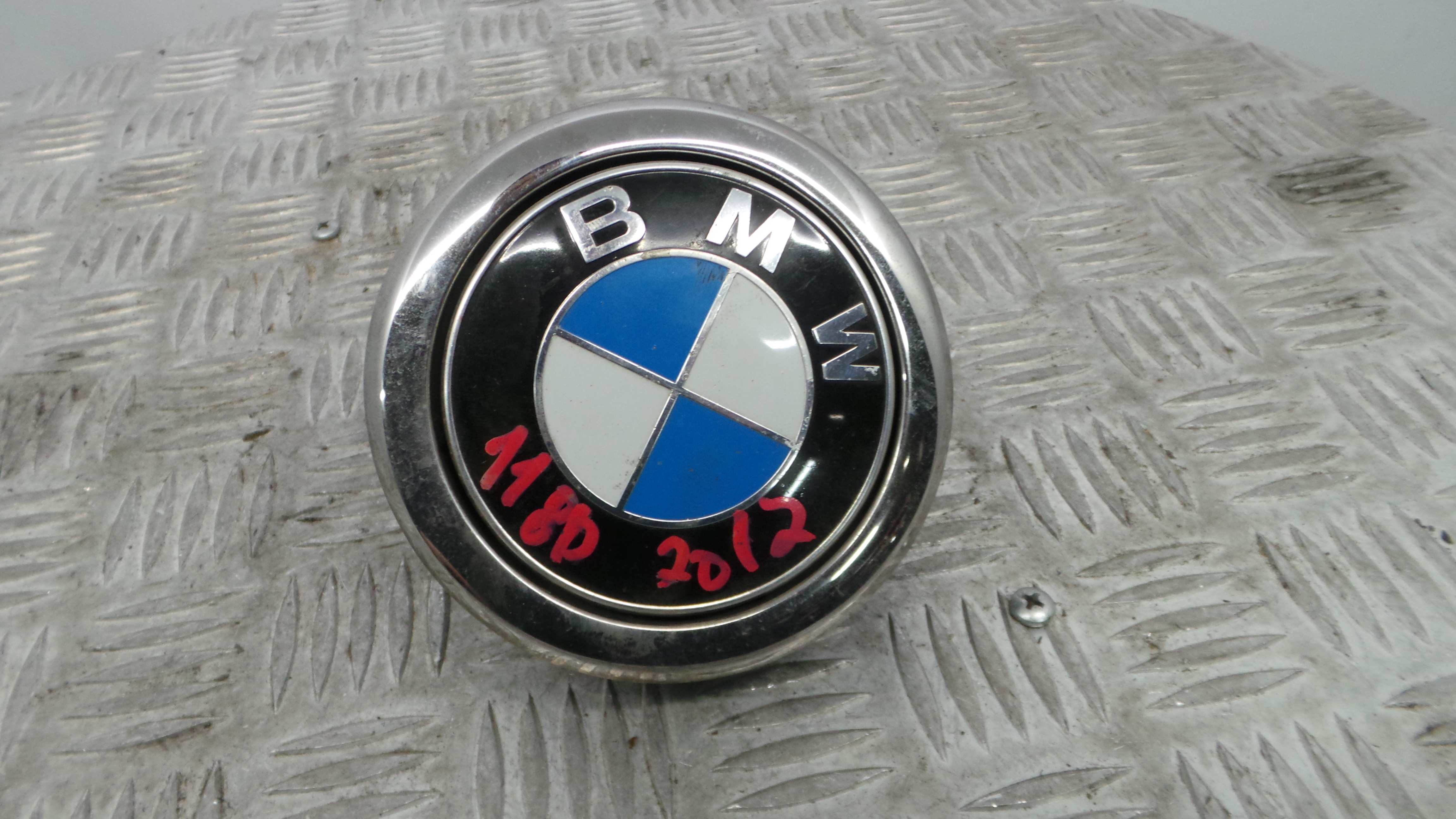 Puxador Exterior da Tampa da Mala 727072806 - BMW 1 (F20), 1 Sports Hatch (F20)-36157708