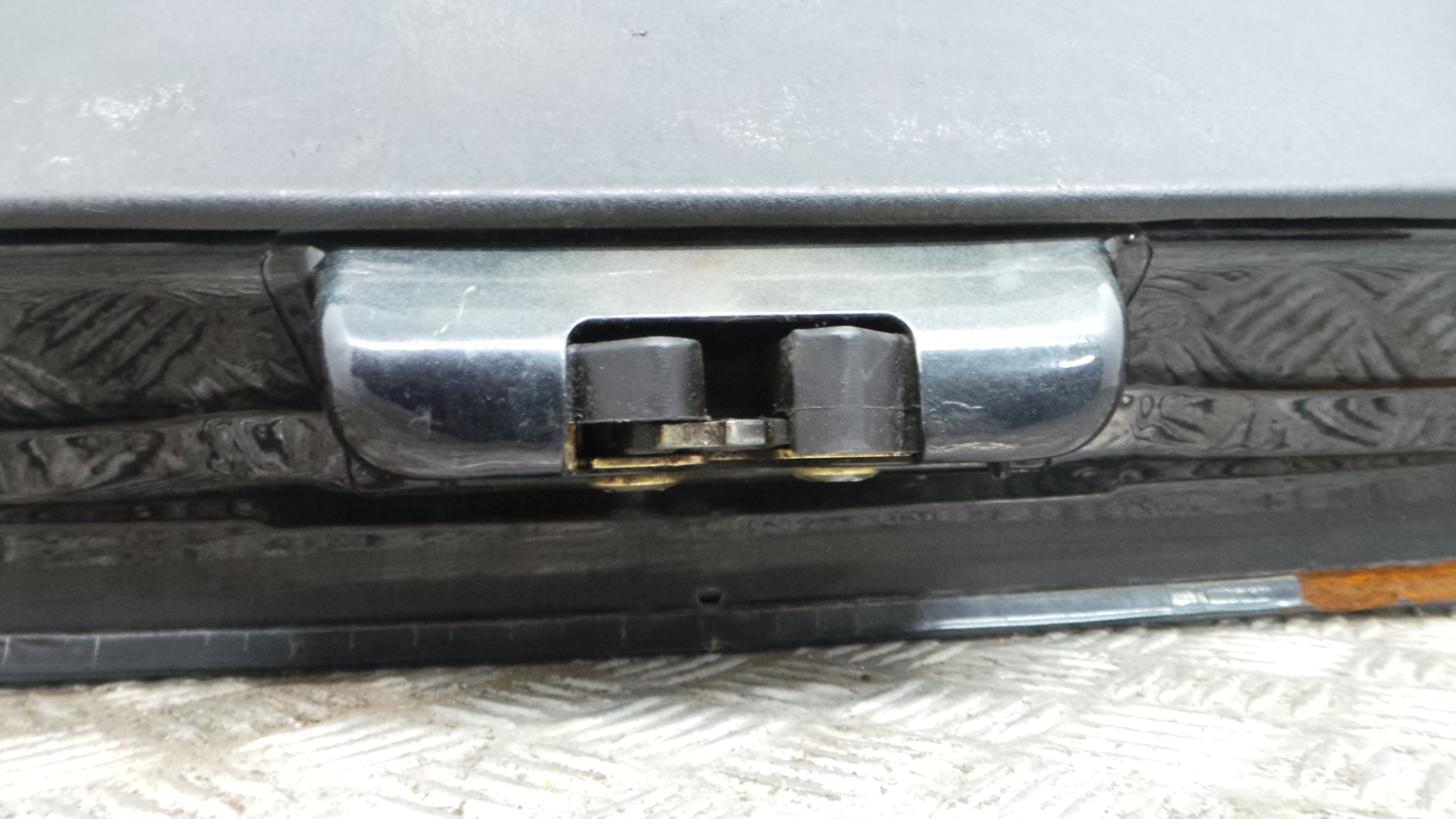 Fecho Mala  4398070 - FORD FOCUS I (DAW, DBW)-36157733