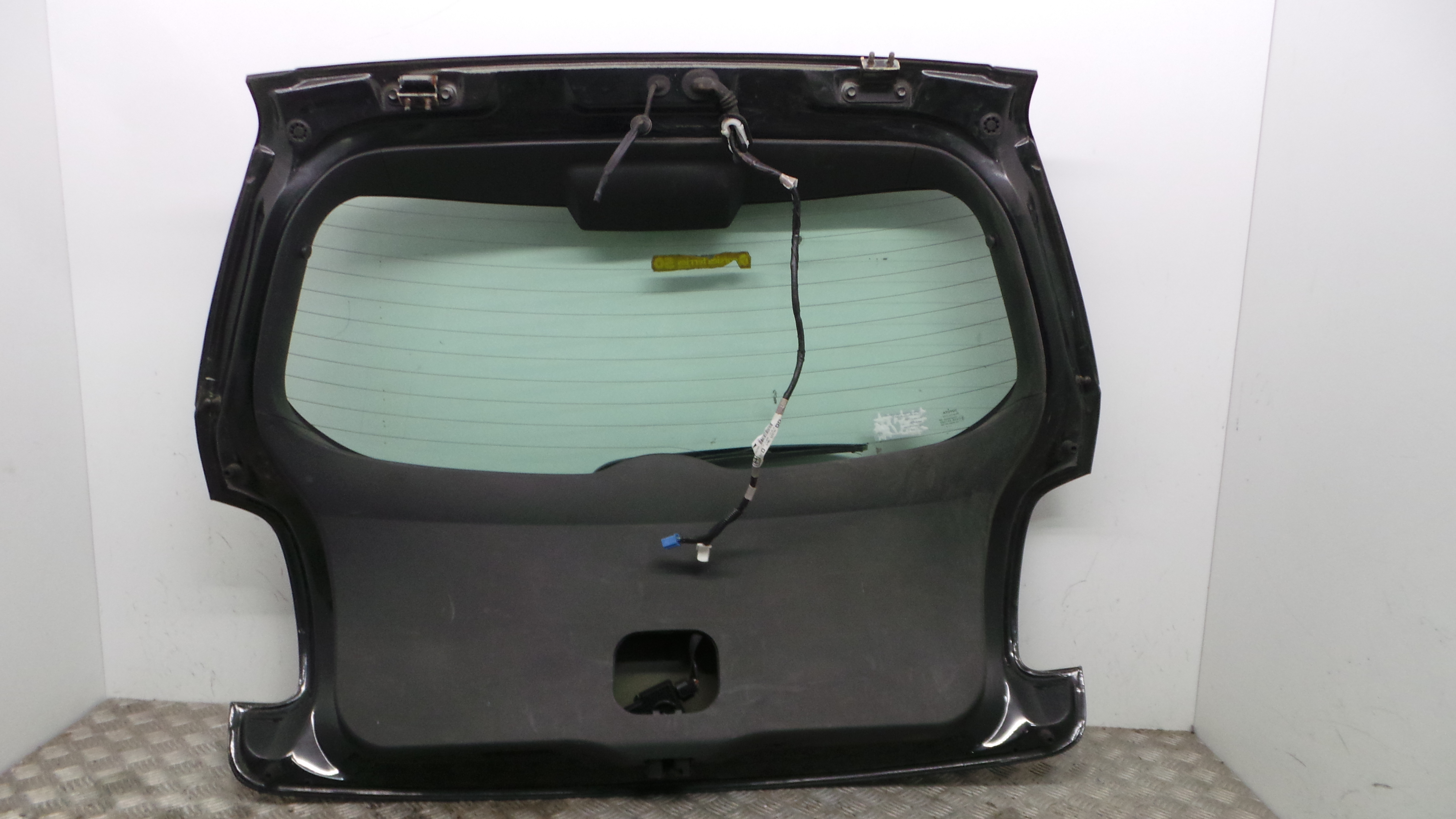 Tampa da Mala 6700502200 - TOYOTA AURIS (_E15_), COROLLA (_E15_)-36160424