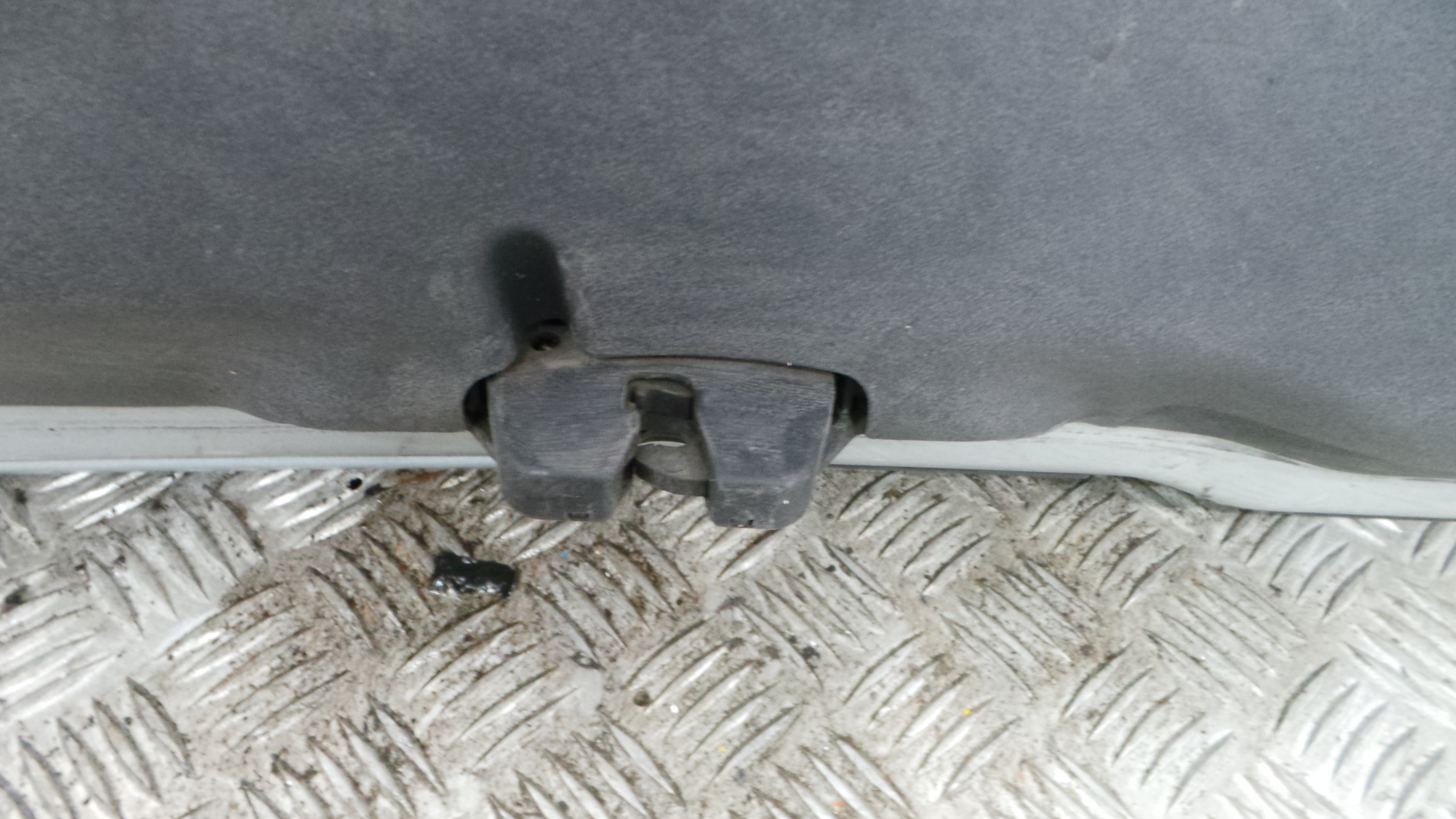 Fecho Mala  0000871982 - CITROËN C2 (JM_)-36160564