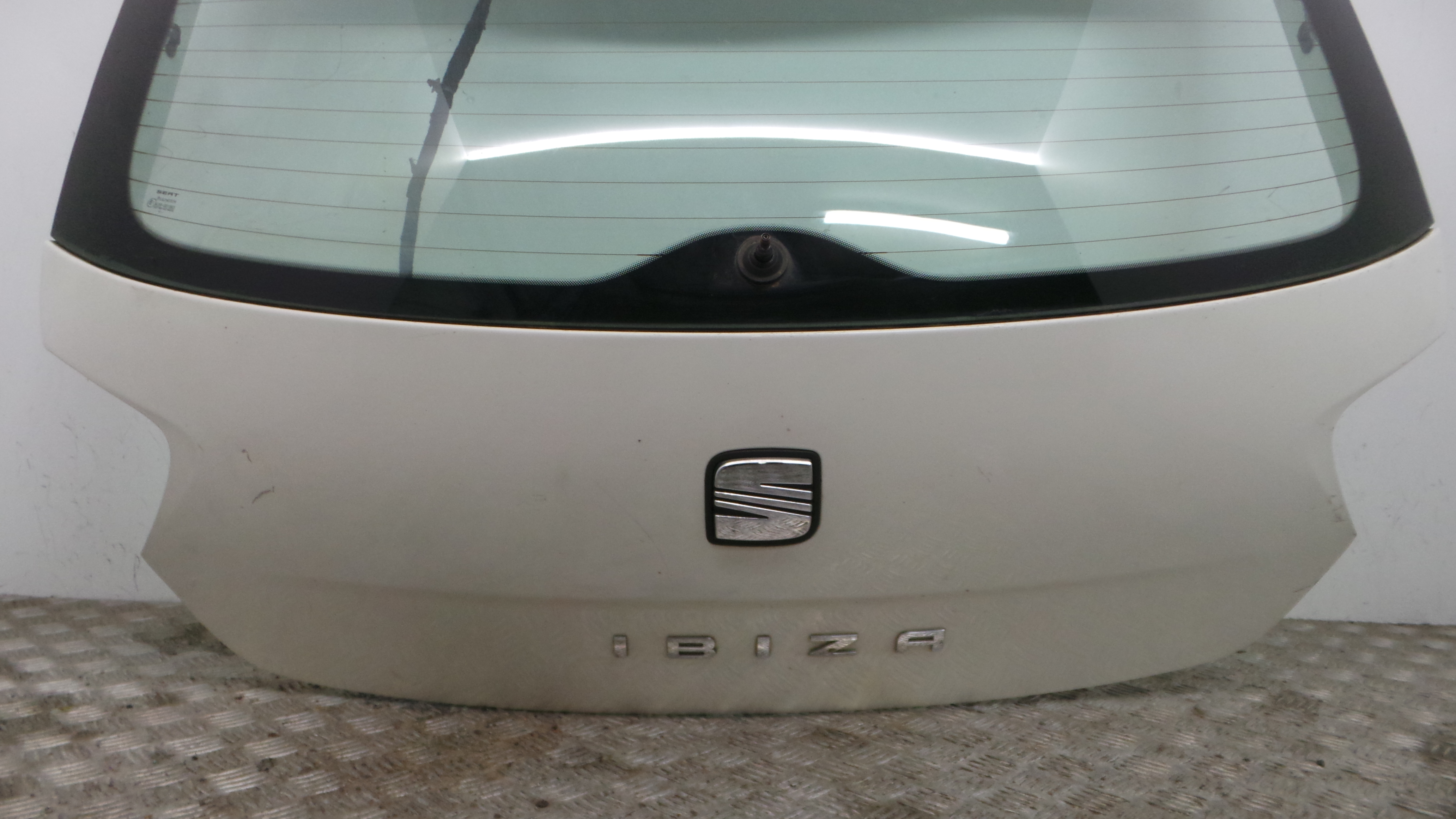 Tampa da Mala 6J4827024 - SEAT IBIZA IV (6J5, 6P1), IBIZA Mk IV (6J5, 6P1)-36160574