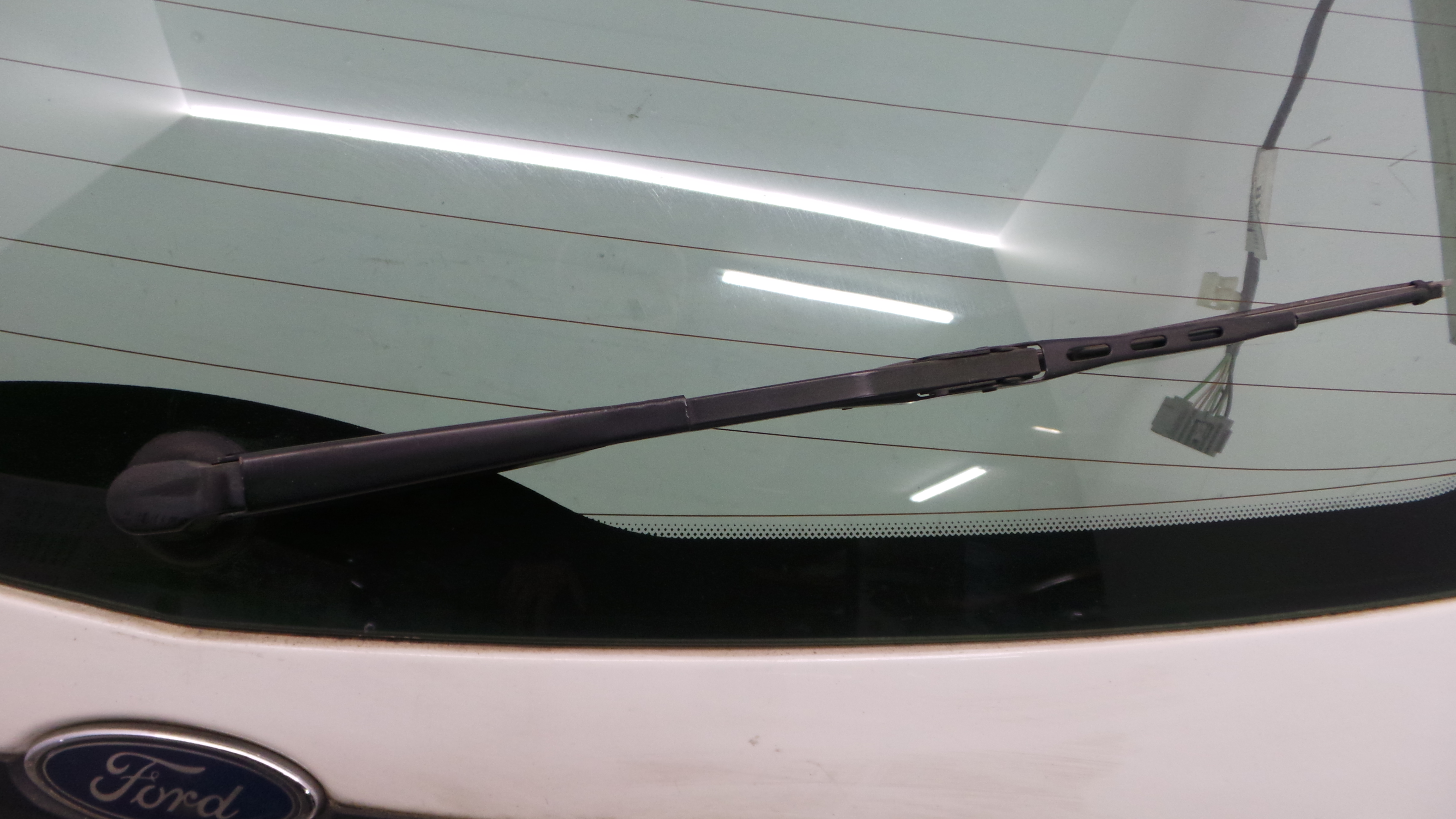 Braço Do Limpa-vidros 1064764 - FORD FOCUS I (DAW, DBW)-36160678