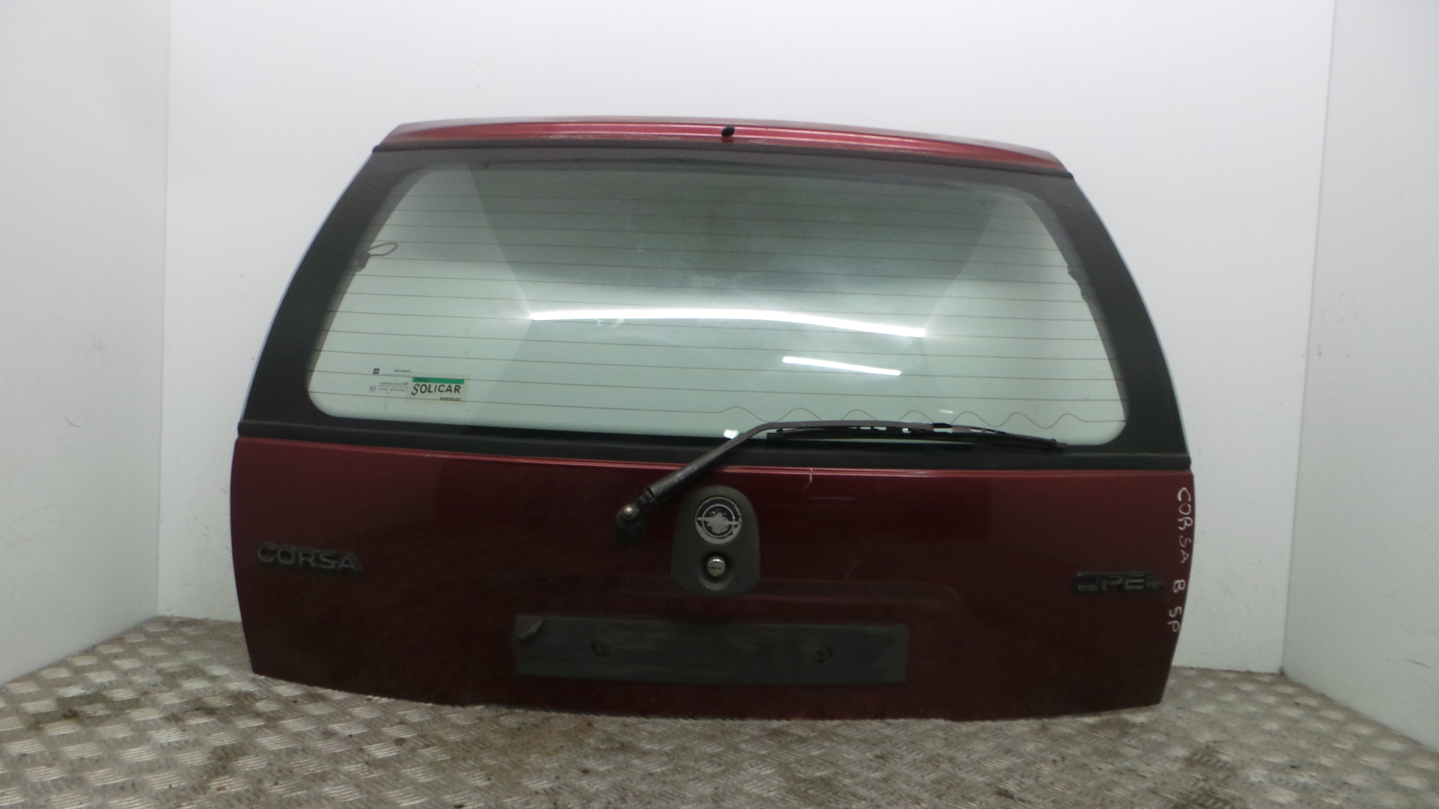 Tampa da Mala 90483647 - OPEL CORSA B (S93)-36160688