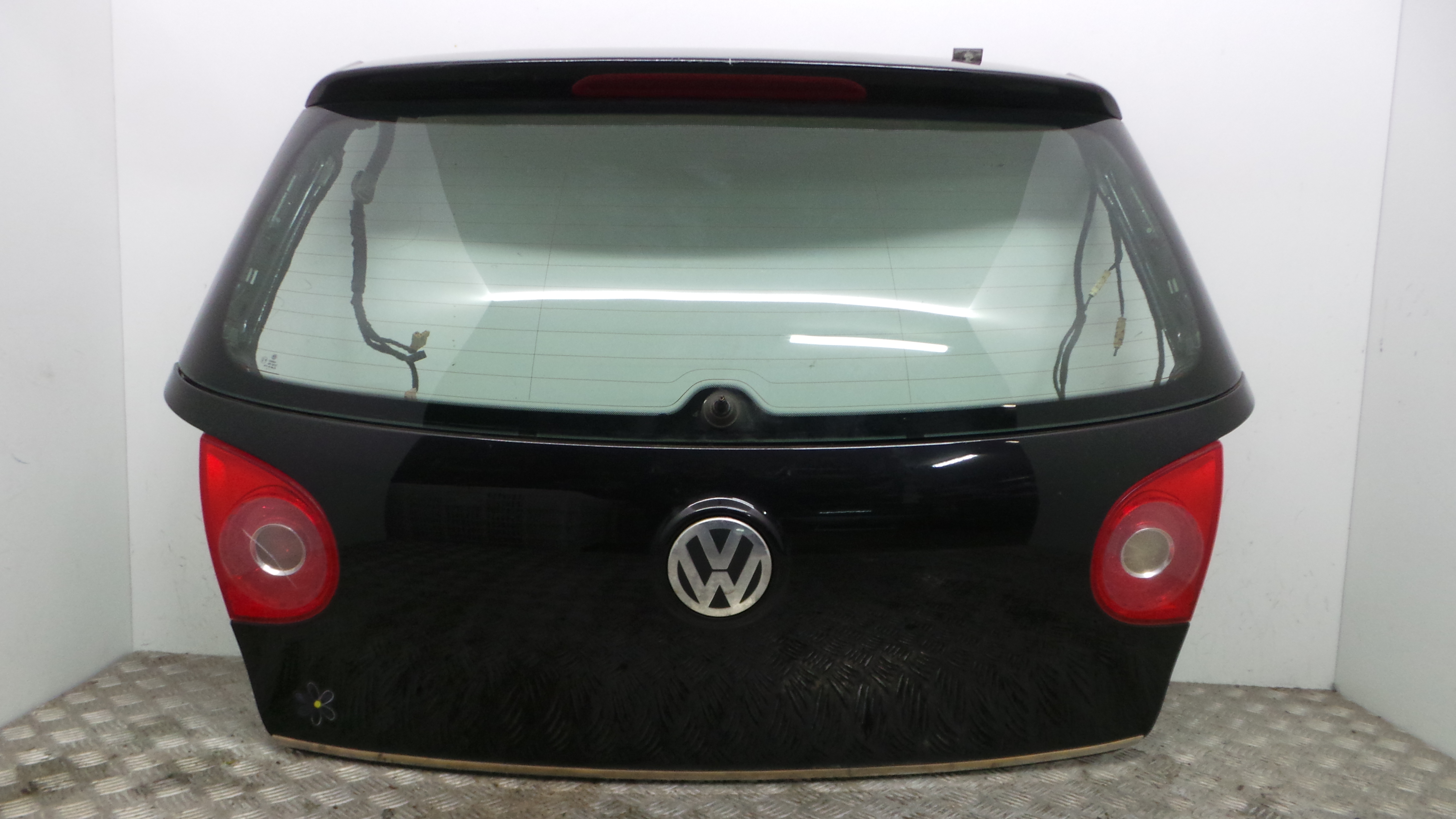 Tampa da Mala 1K6827025H - VW GOLF V (1K1)-36160707