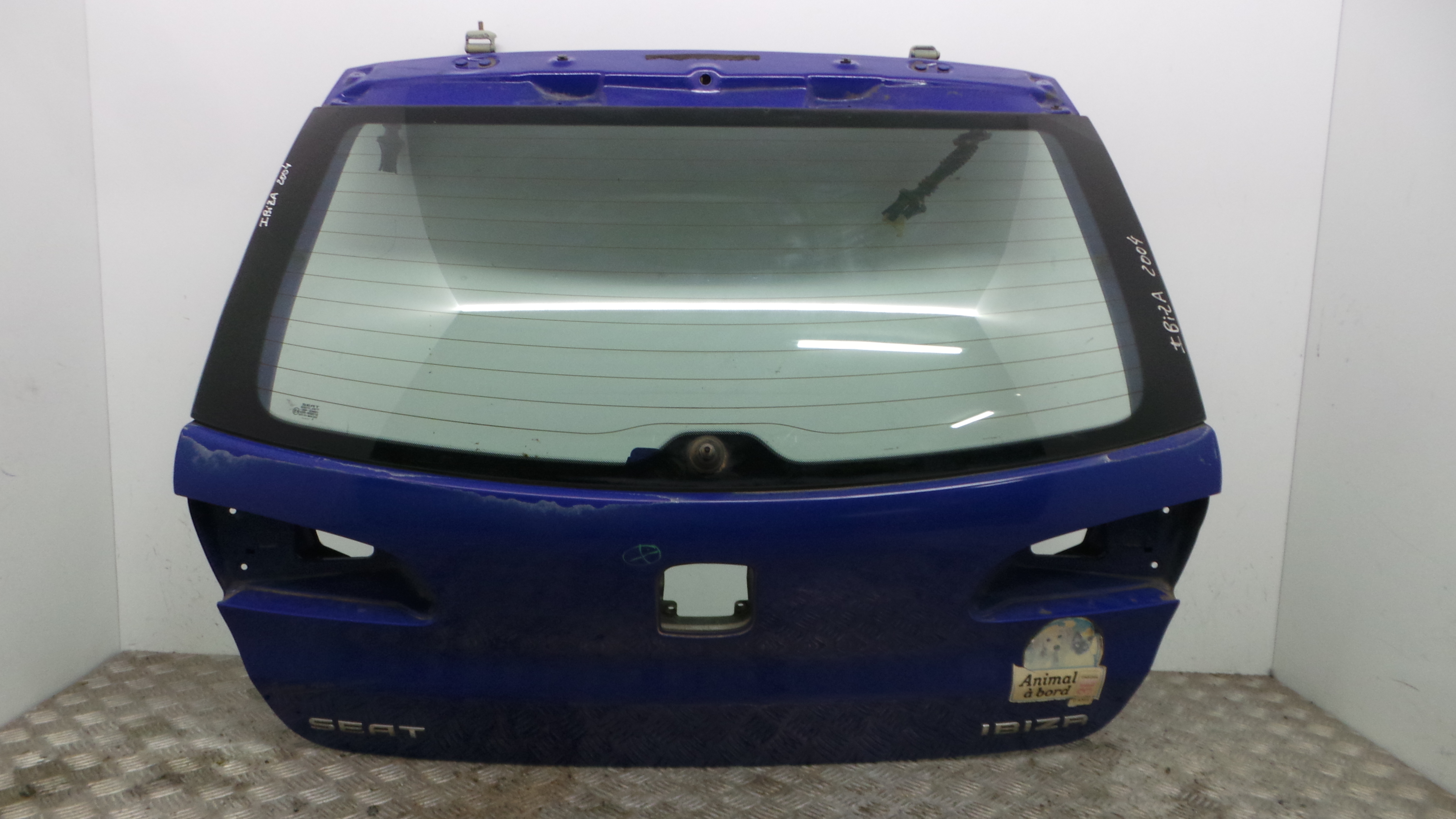 Tampa da Mala 6L6827024B - SEAT IBIZA III (6L1), IBIZA Mk III (6L1)-36160720