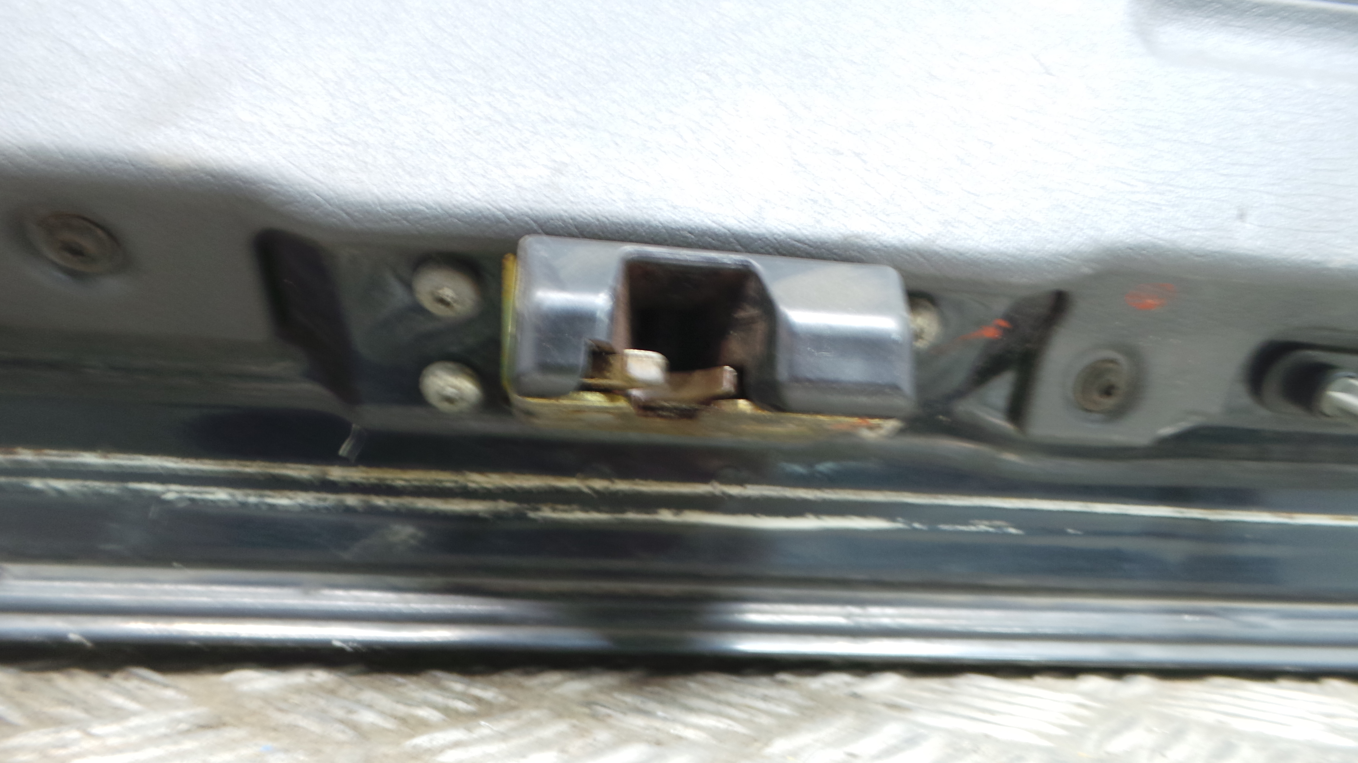 Fecho Mala   - OPEL ASTRA F Caixa/Combi (T92)-36185105