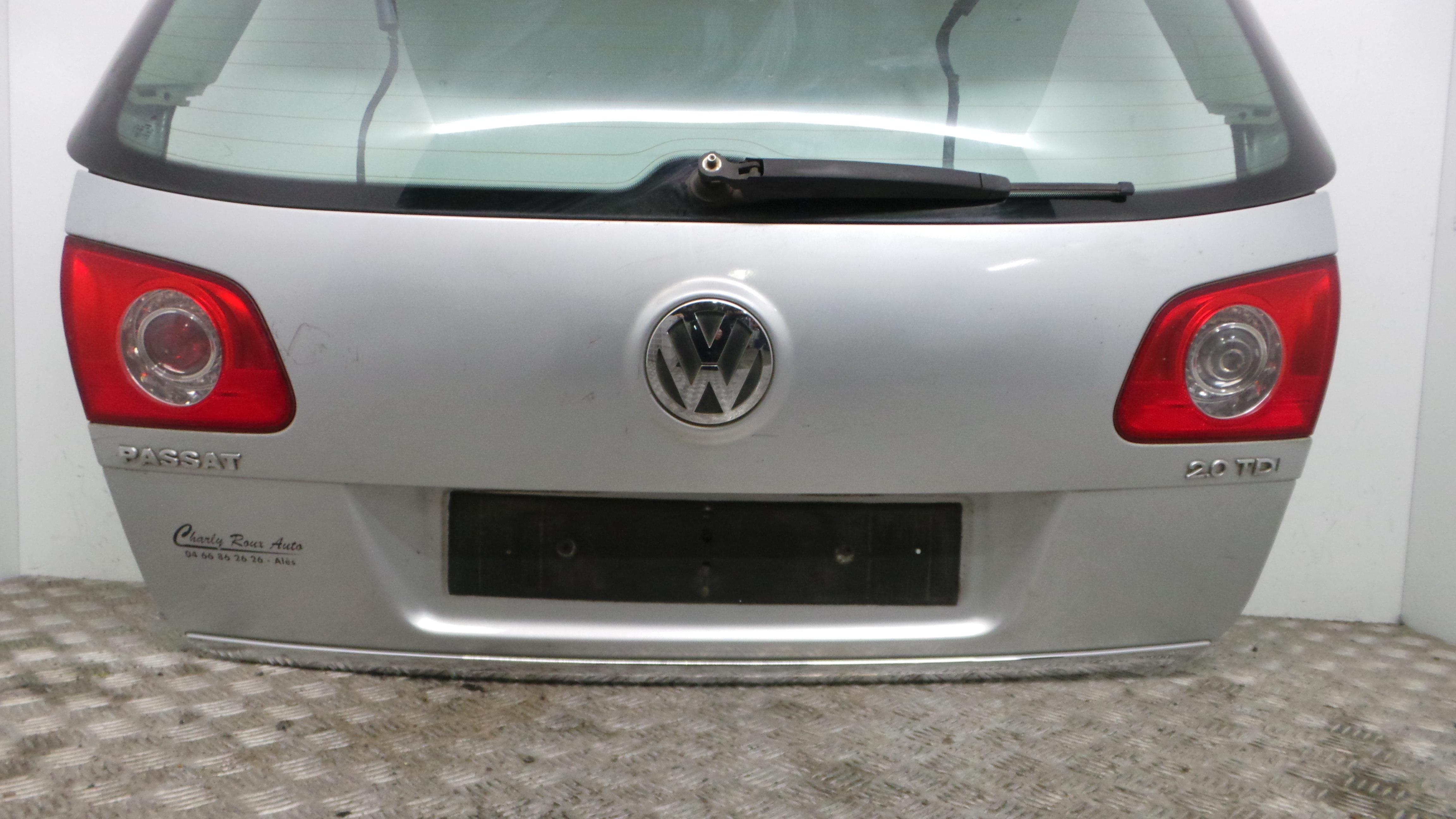 Tampa da Mala 3C9827025M - VW PASSAT B6 Estate (3C5), PASSAT B6 Variant (3C5)-36186929