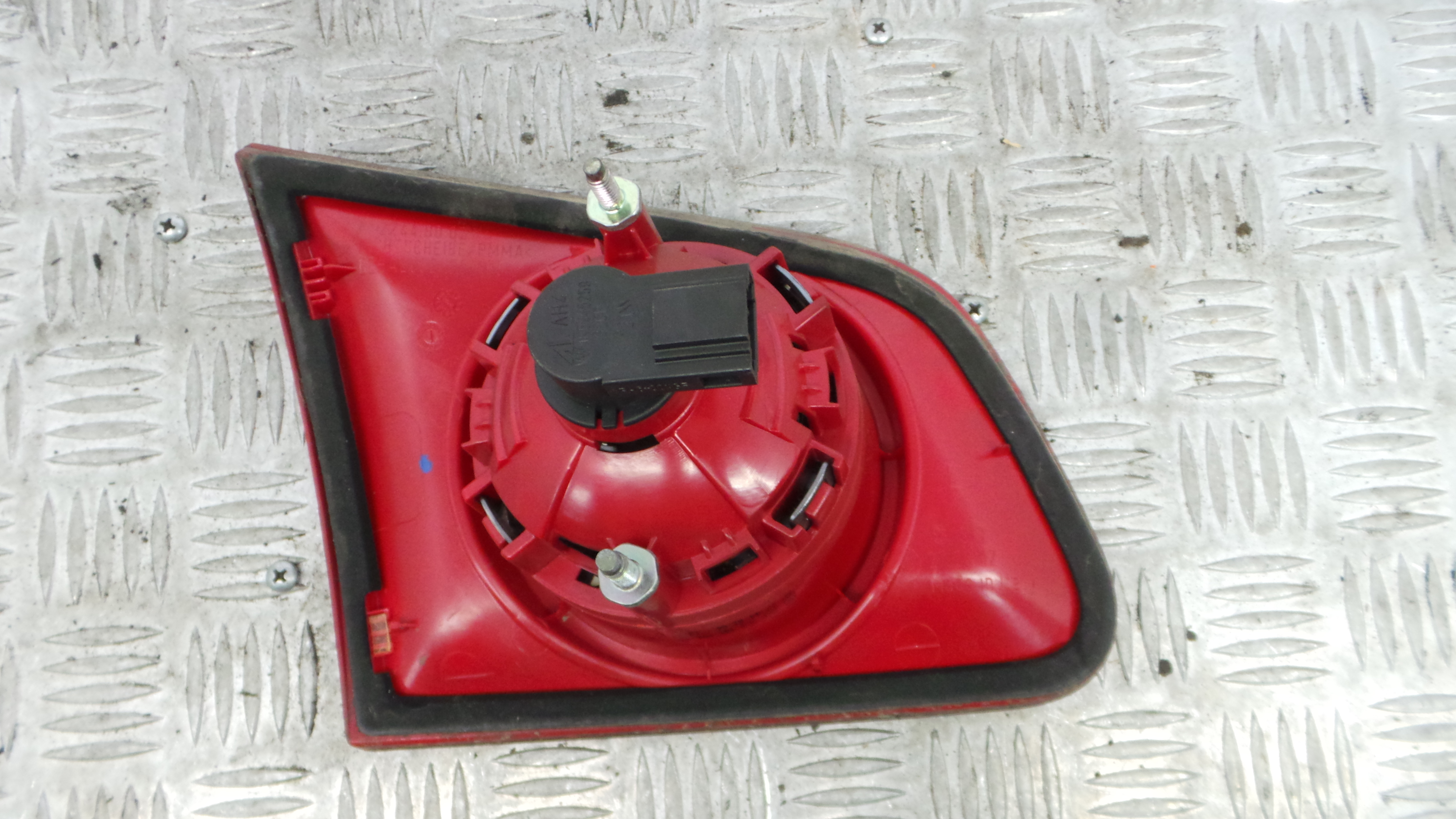 Farolim Mala Trás Dto 3C9945094A - VW PASSAT B6 Estate (3C5), PASSAT B6 Variant (3C5)-36410875