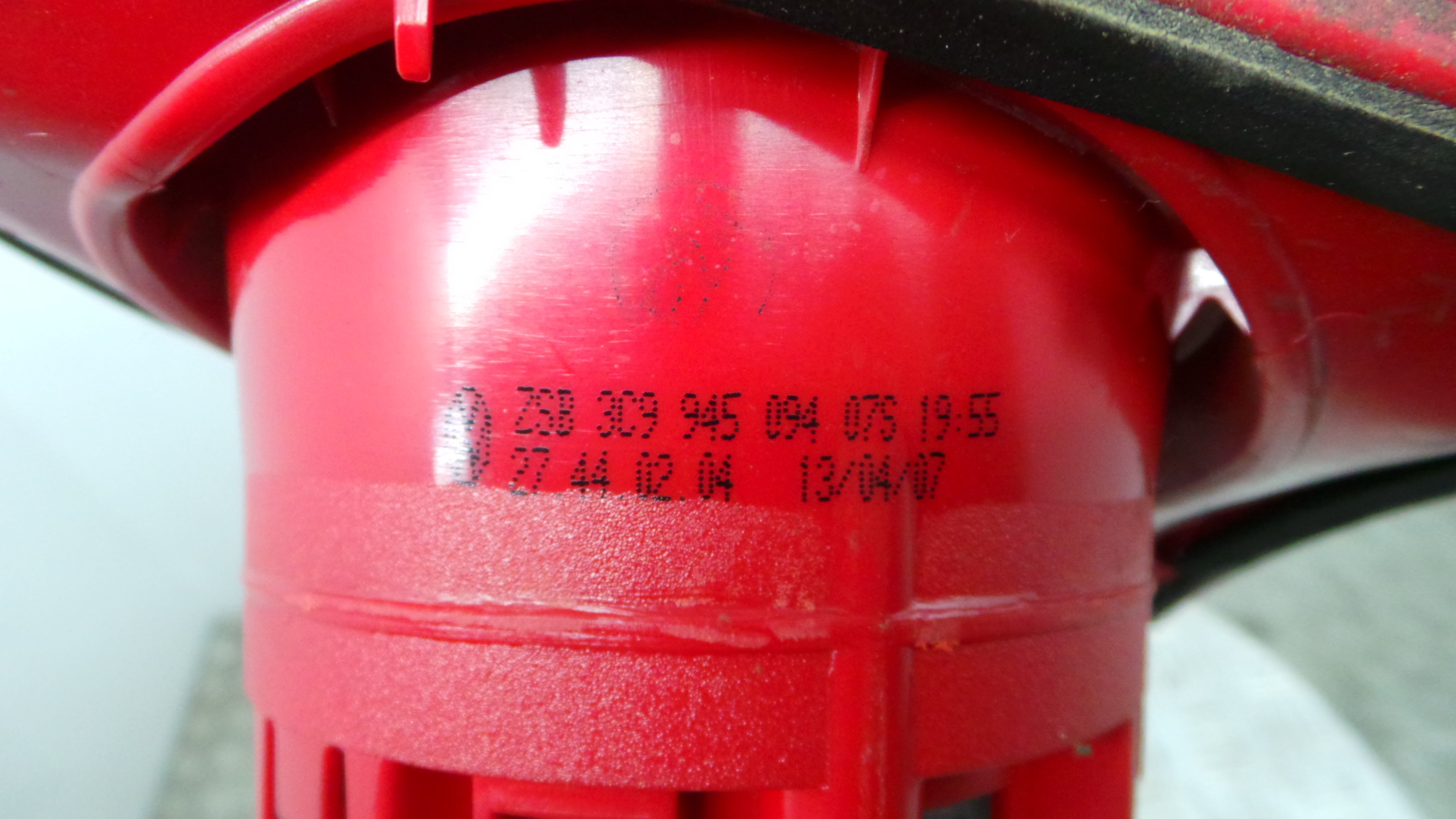 Farolim Mala Trás Dto 3C9945094A - VW PASSAT B6 Estate (3C5), PASSAT B6 Variant (3C5)-36410875