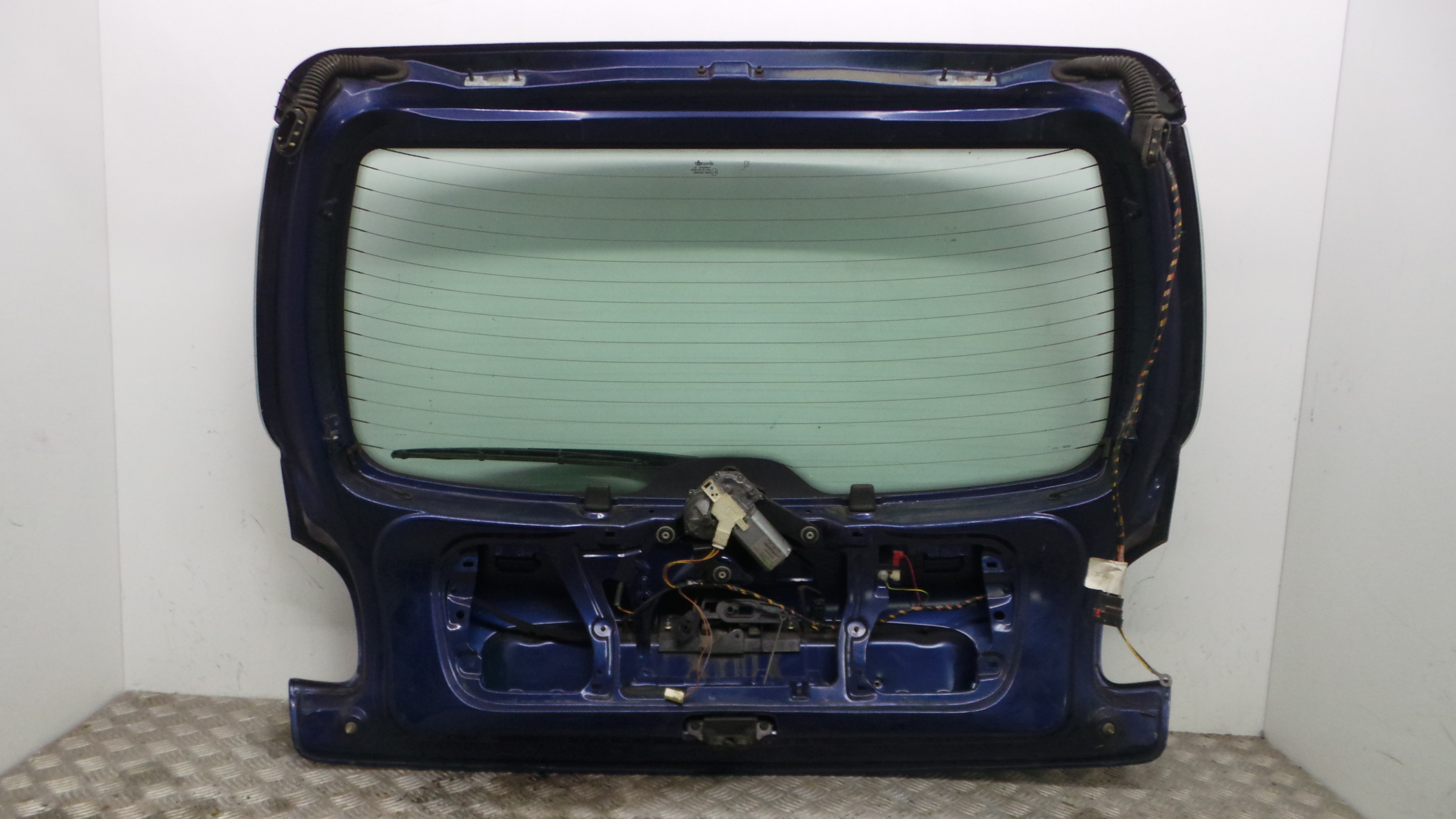 Tampa da Mala 00008701R5 - PEUGEOT 206 Hatchback (2A/C)-36187531