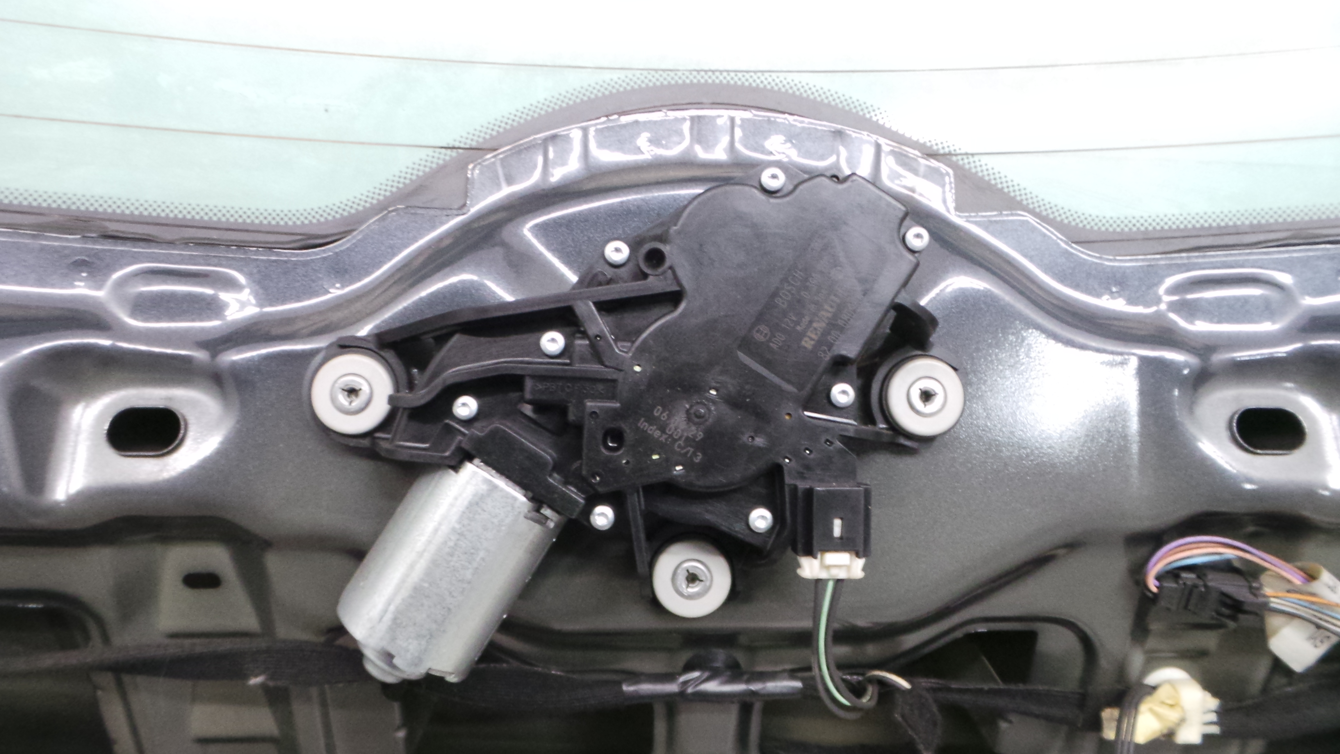 Motor Limpa Vidros Trás 8200080900 - RENAULT MEGANE II (BM0/1_, CM0/1_)-36187548 Motor Limpa Vidros Trás 8200080900 - RENAULT MEGANE II (BM0/1_, CM0/1_)-36187548