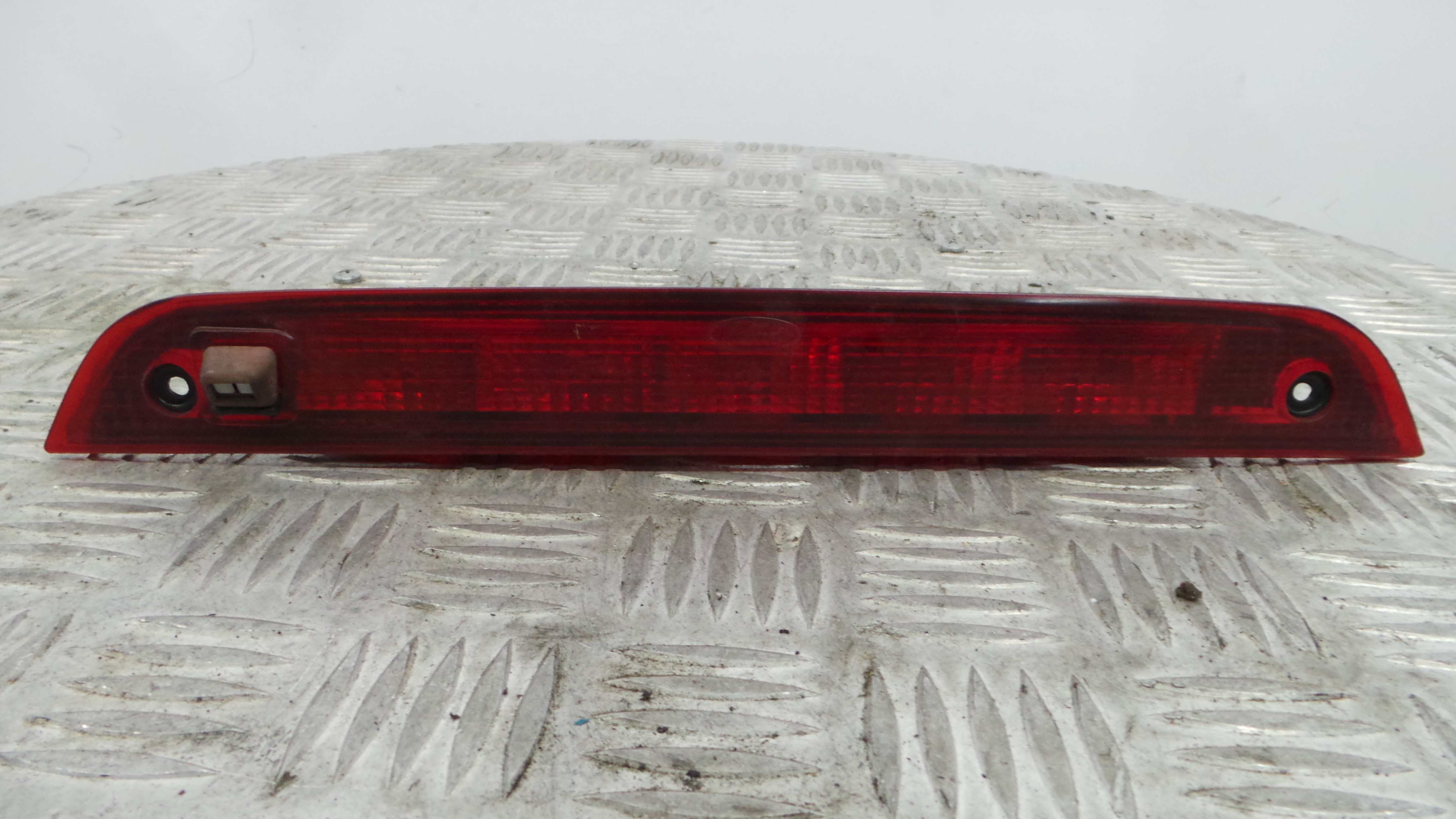 Farolim Stop Central / Luz de Stop Adicional XS4X-13A613-AA - FORD FOCUS I (DAW, DBW)-36636317 Farolim Stop Central / Luz de Stop Adicional XS4X-13A613-AA - FORD FOCUS I (DAW, DBW)-36636317