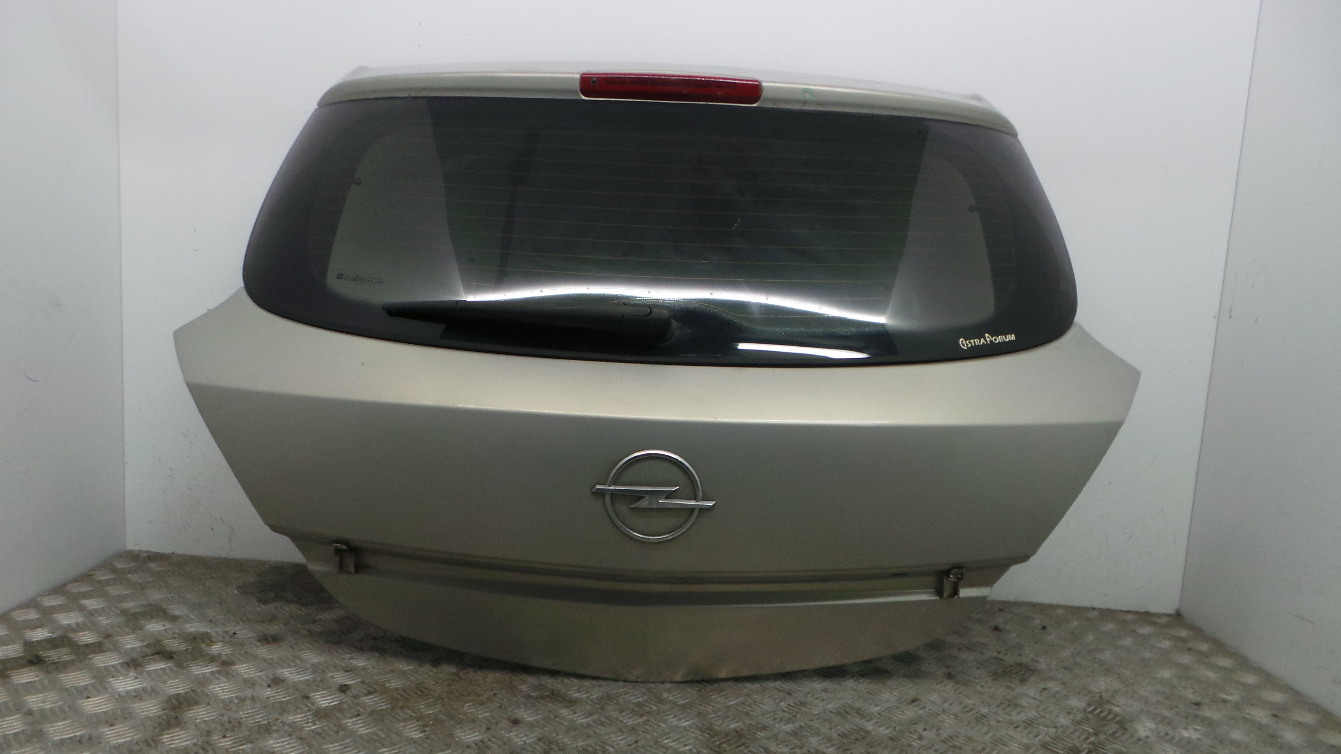 Tampa da Mala 93178817 - OPEL ASTRA H (A04)-36187671 Tampa da Mala 93178817 - OPEL ASTRA H (A04)-36187671