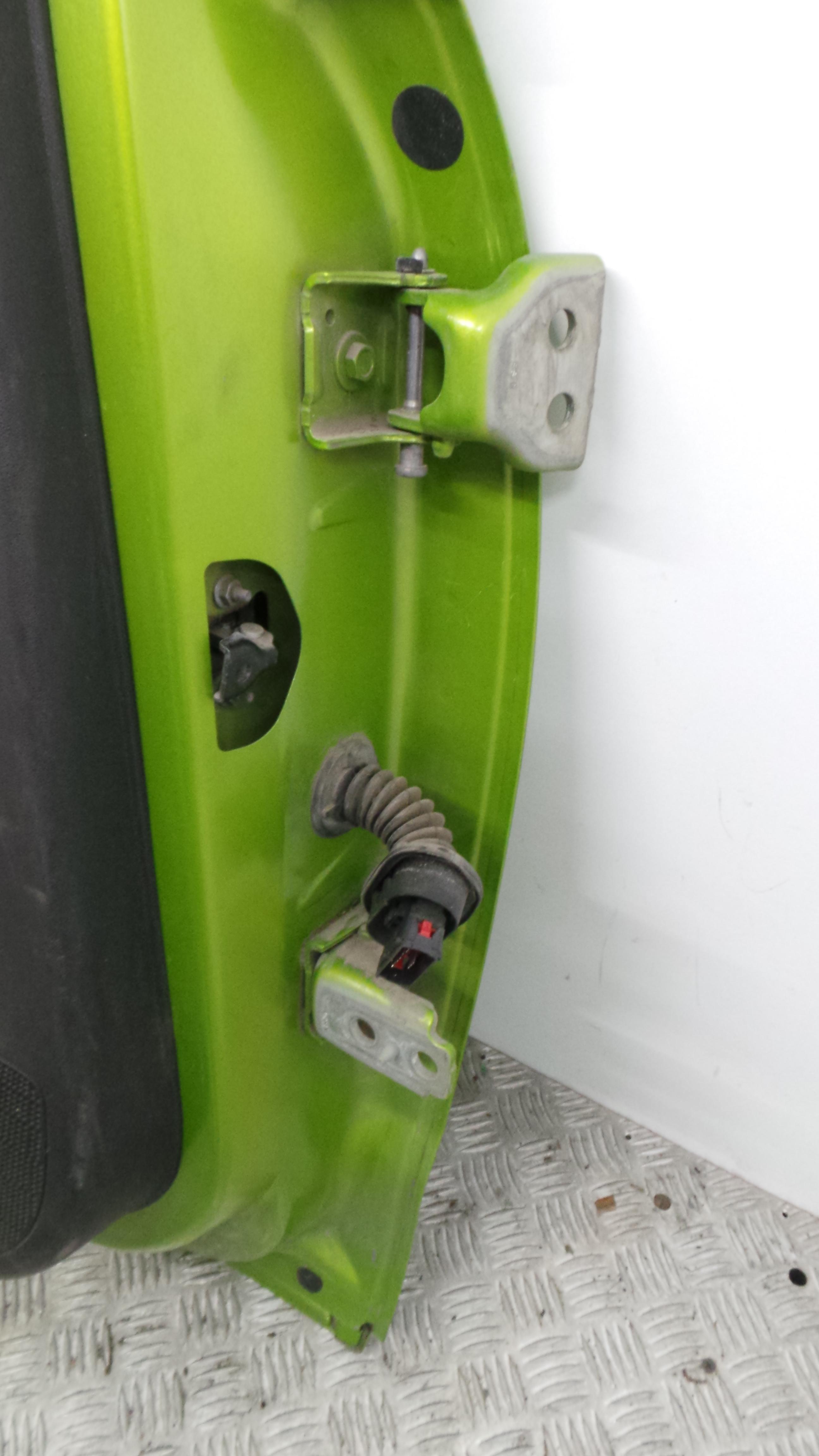 Porta Trás Esq 00009002CC - CITROËN C3 II (SC_)-36187742