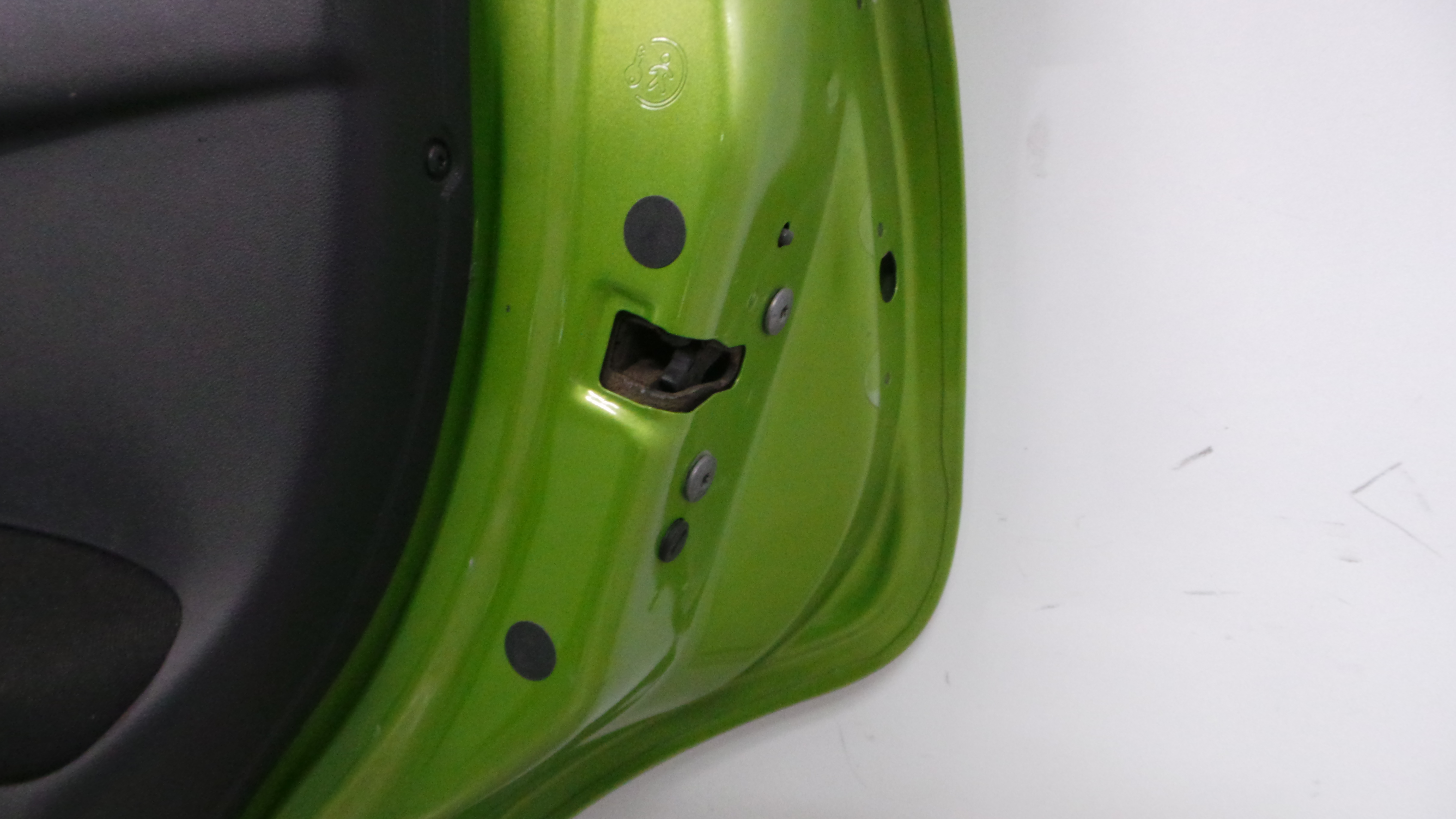 Fecho da Porta Trás Dto  - CITROËN C3 II (SC_)-36187774