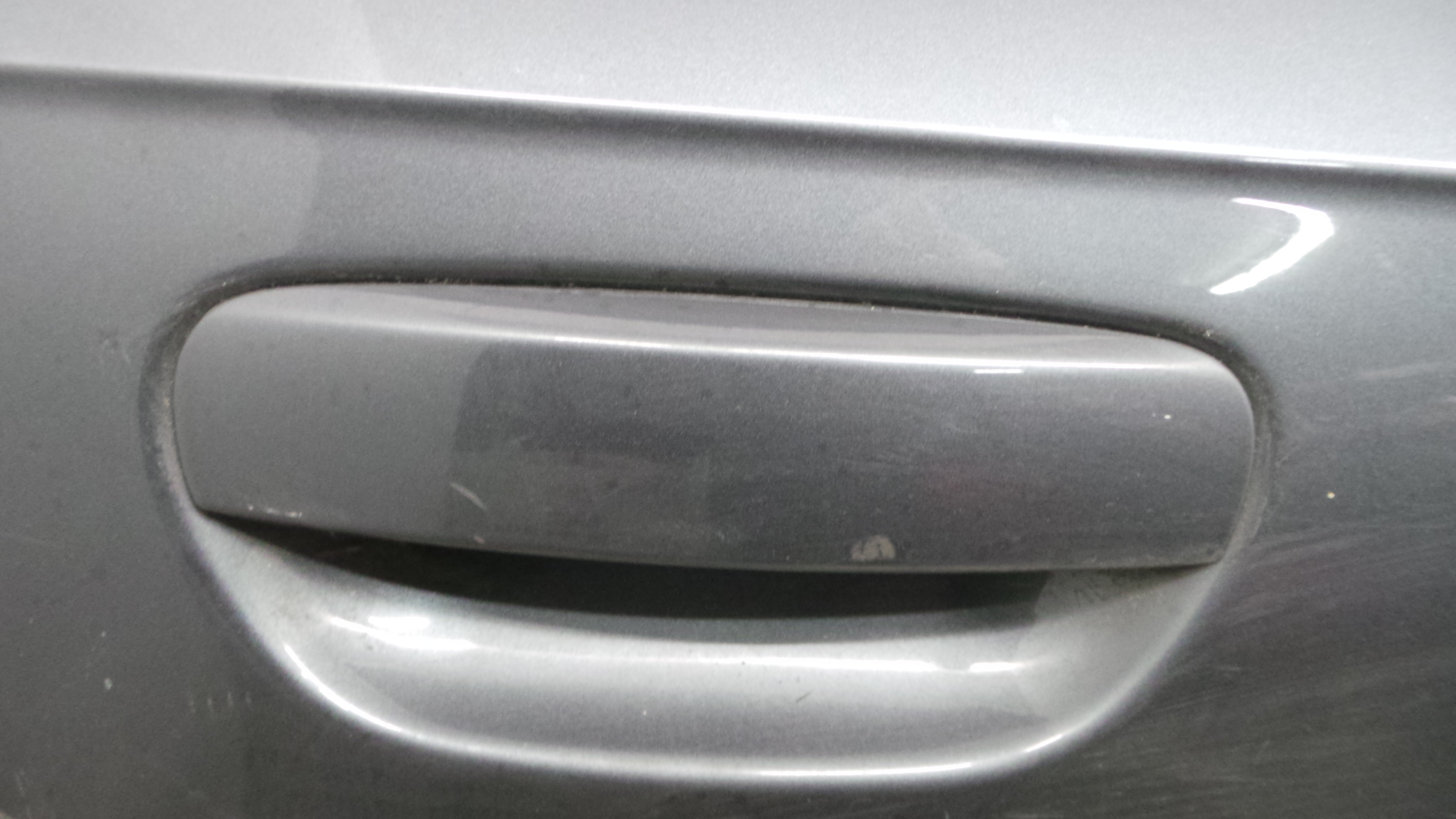 Puxador Exterior Frente Direita  8E0839207 - AUDI A3 (8P1)-36191385