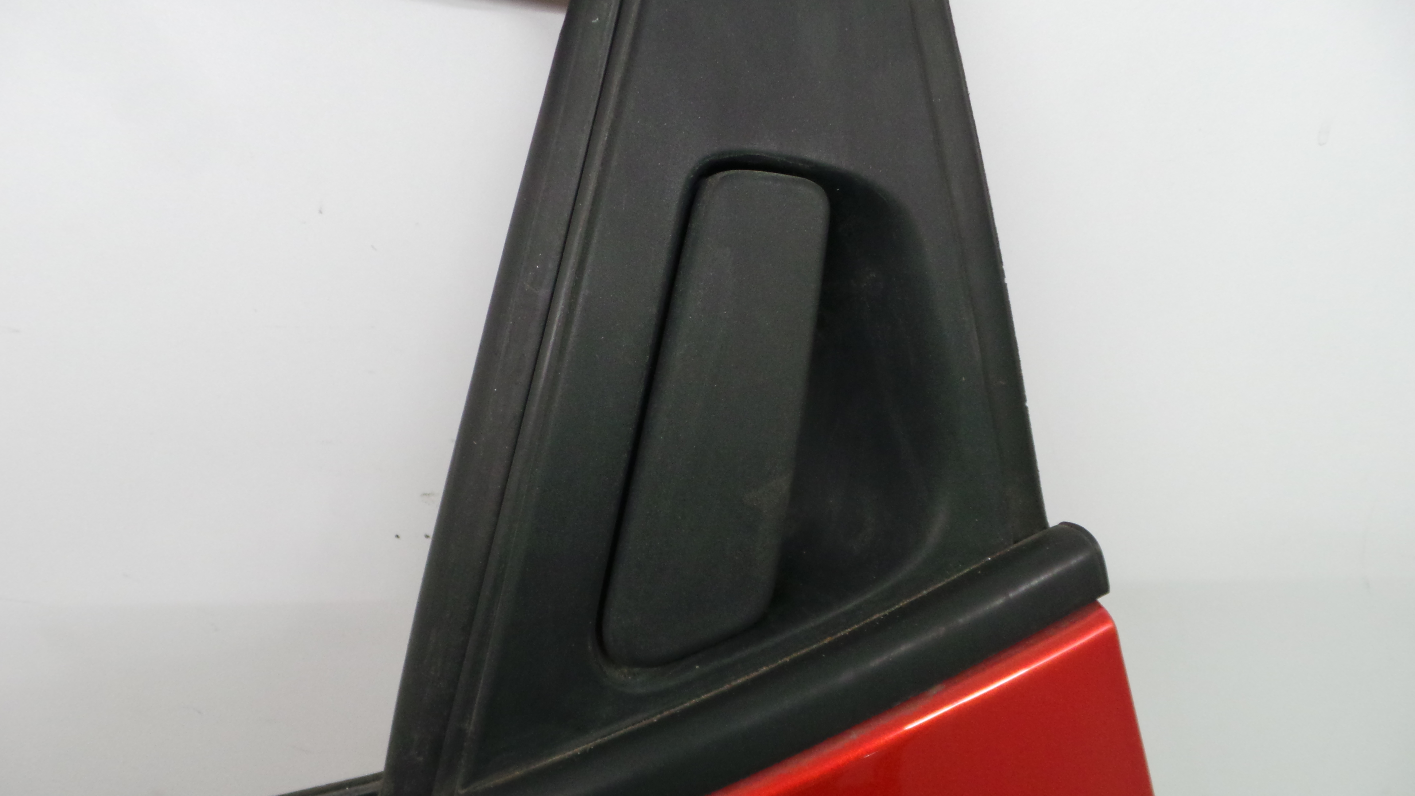Puxador Exterior Trás esquerdo 826067059R - RENAULT CLIO IV (BH_)-36191508 Puxador Exterior Trás esquerdo 826067059R - RENAULT CLIO IV (BH_)-36191508