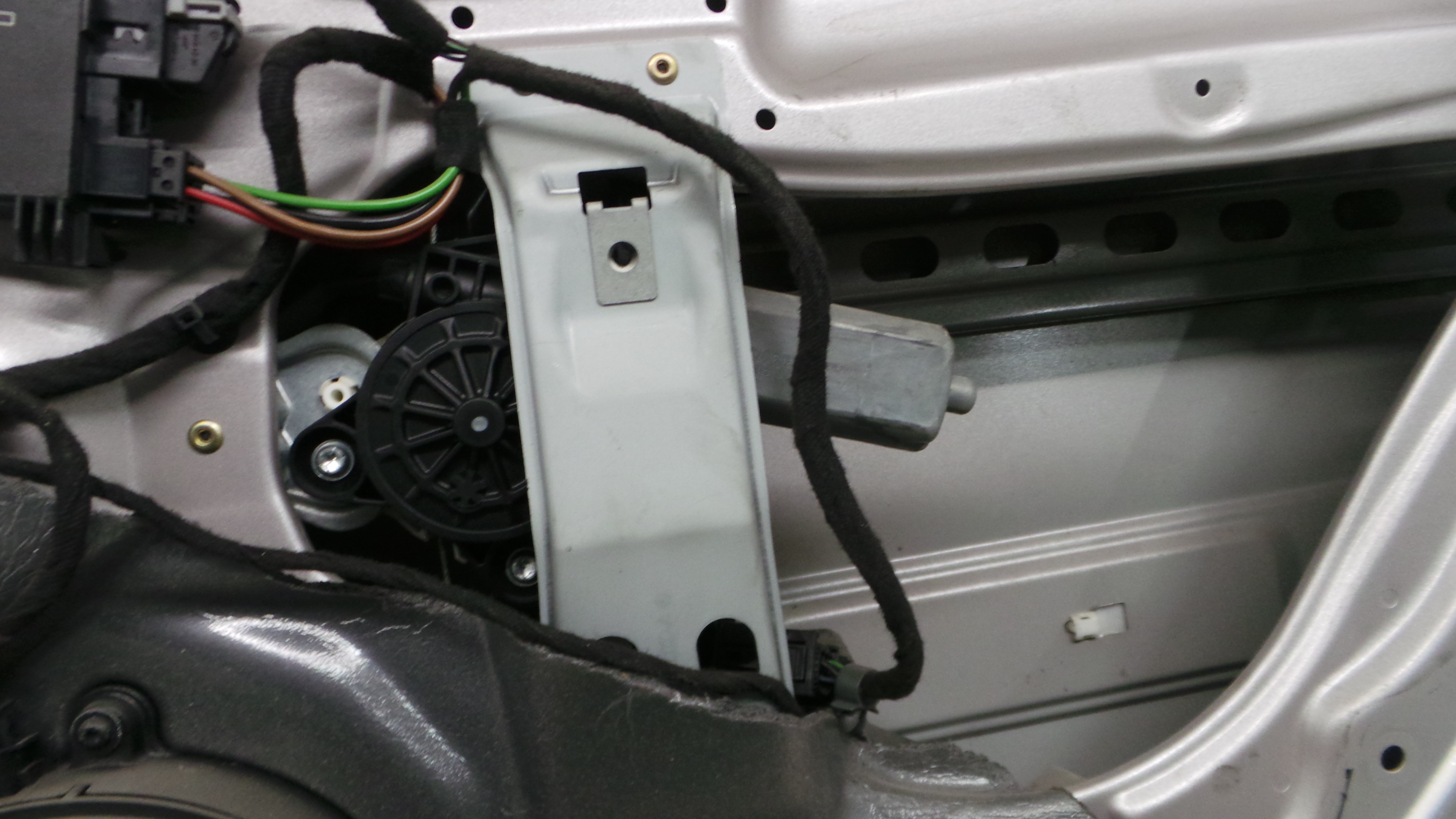 Elevador Trás Dto A2038203042 - MERCEDES-BENZ C-CLASS (W203)-36191536