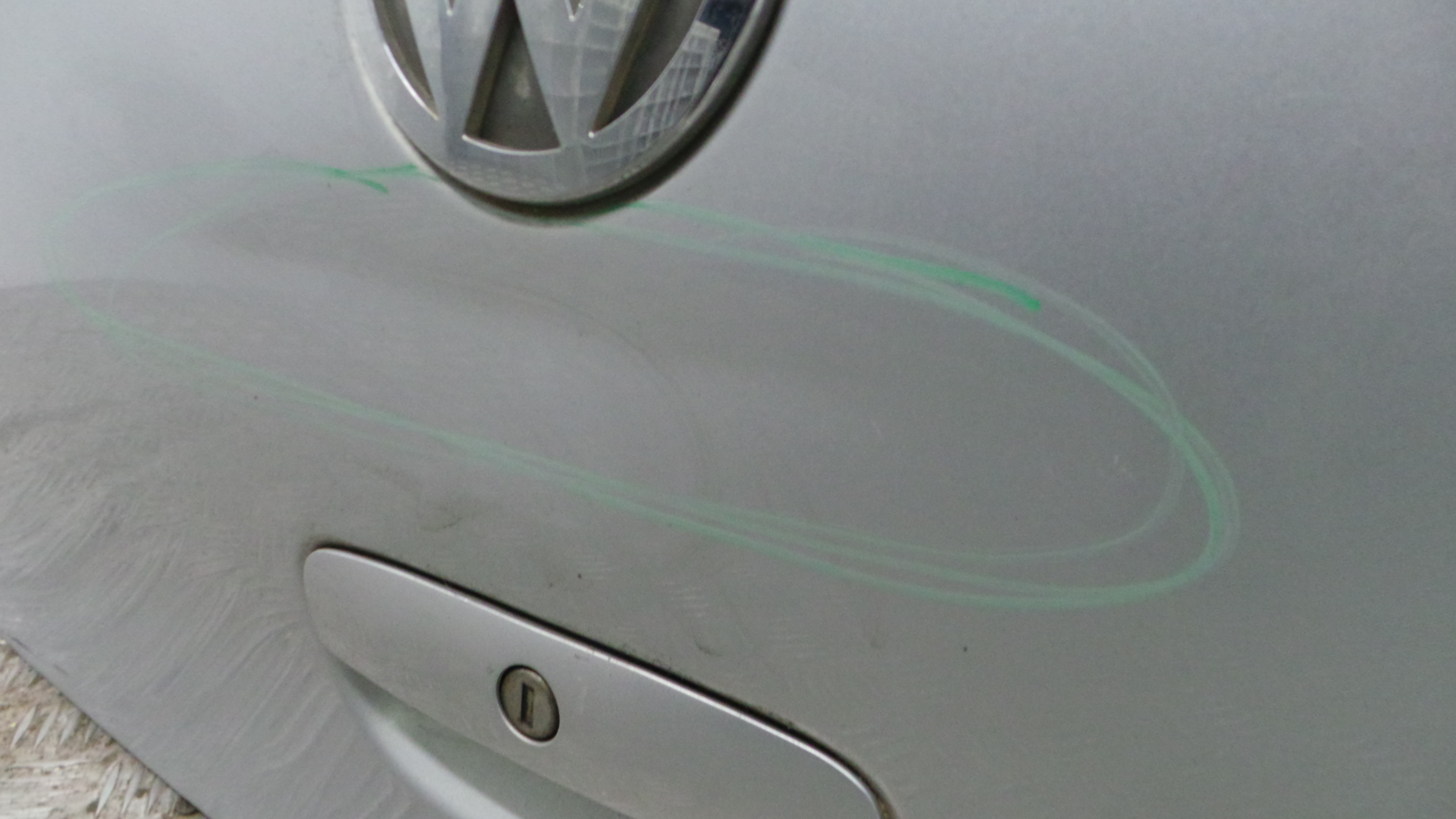 Tampa da Mala 6Q6827025R - VW POLO (9N_, 9A_)-36192350