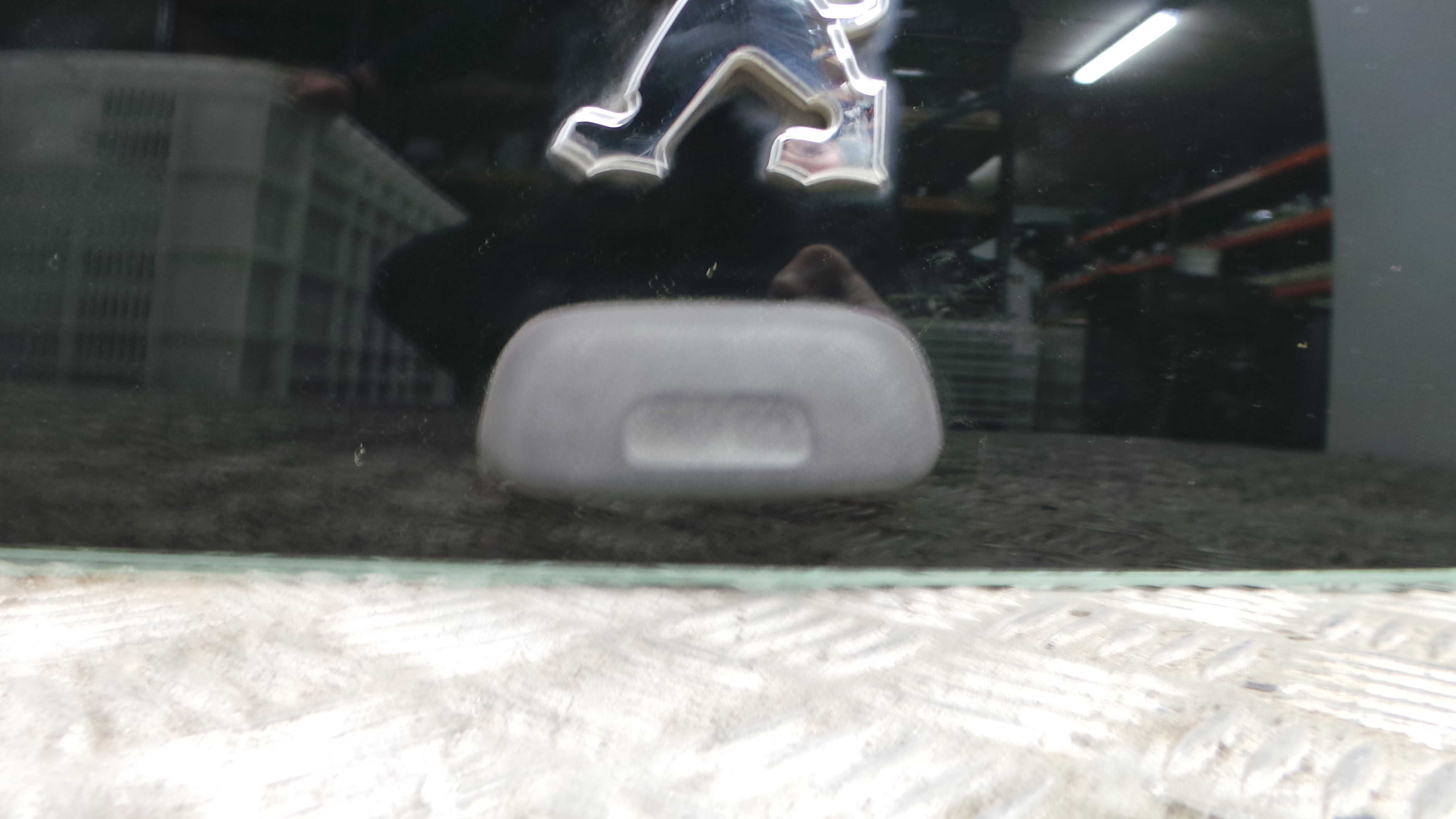 Puxador Exterior da Tampa da Mala B000642080 - PEUGEOT 107 (PM_, PN_)-36192720