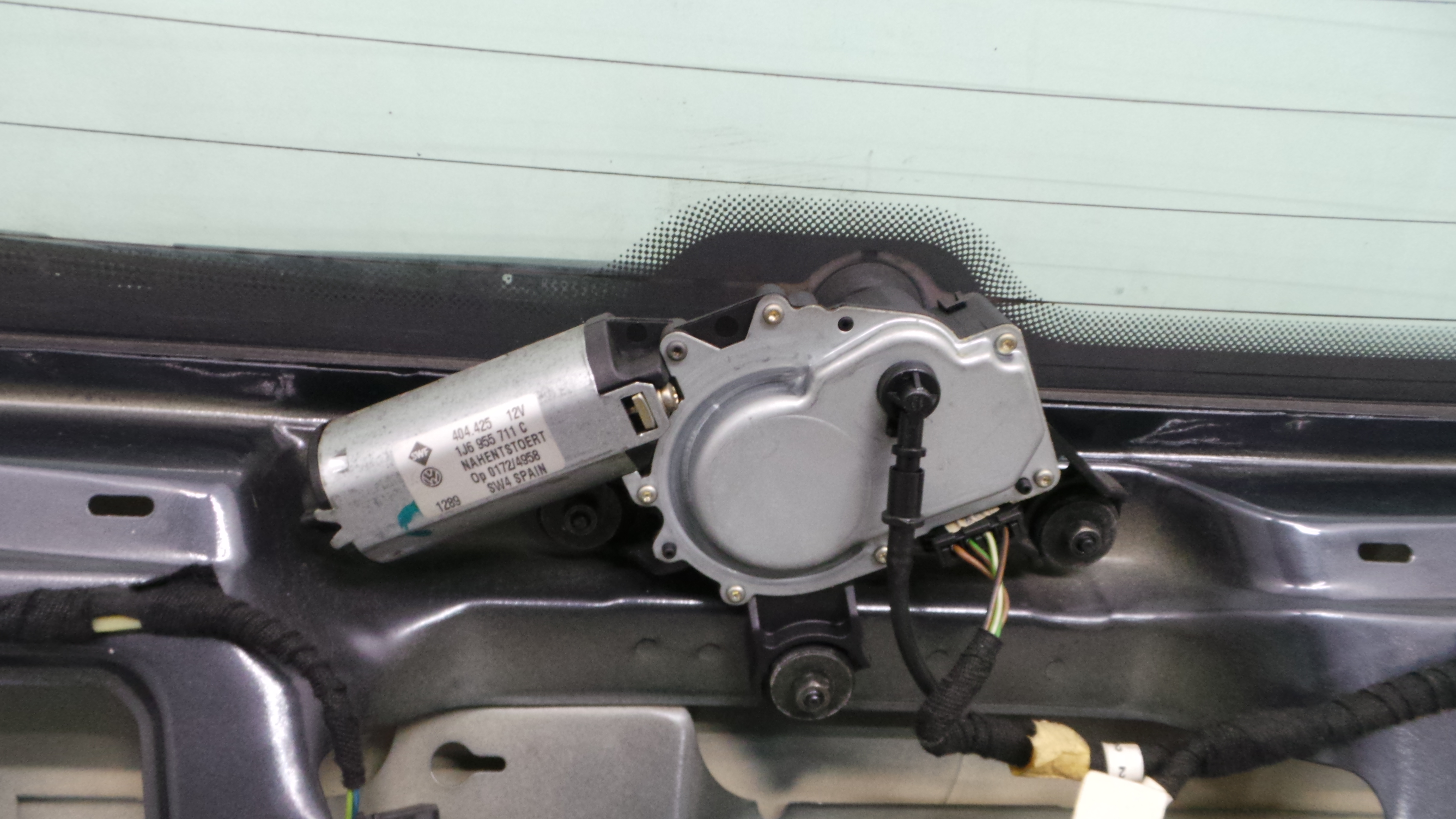 Motor Limpa Vidros Trás 1J6955711C - VW GOLF IV (1J1), GOLF Mk IV (1J1)-36192763