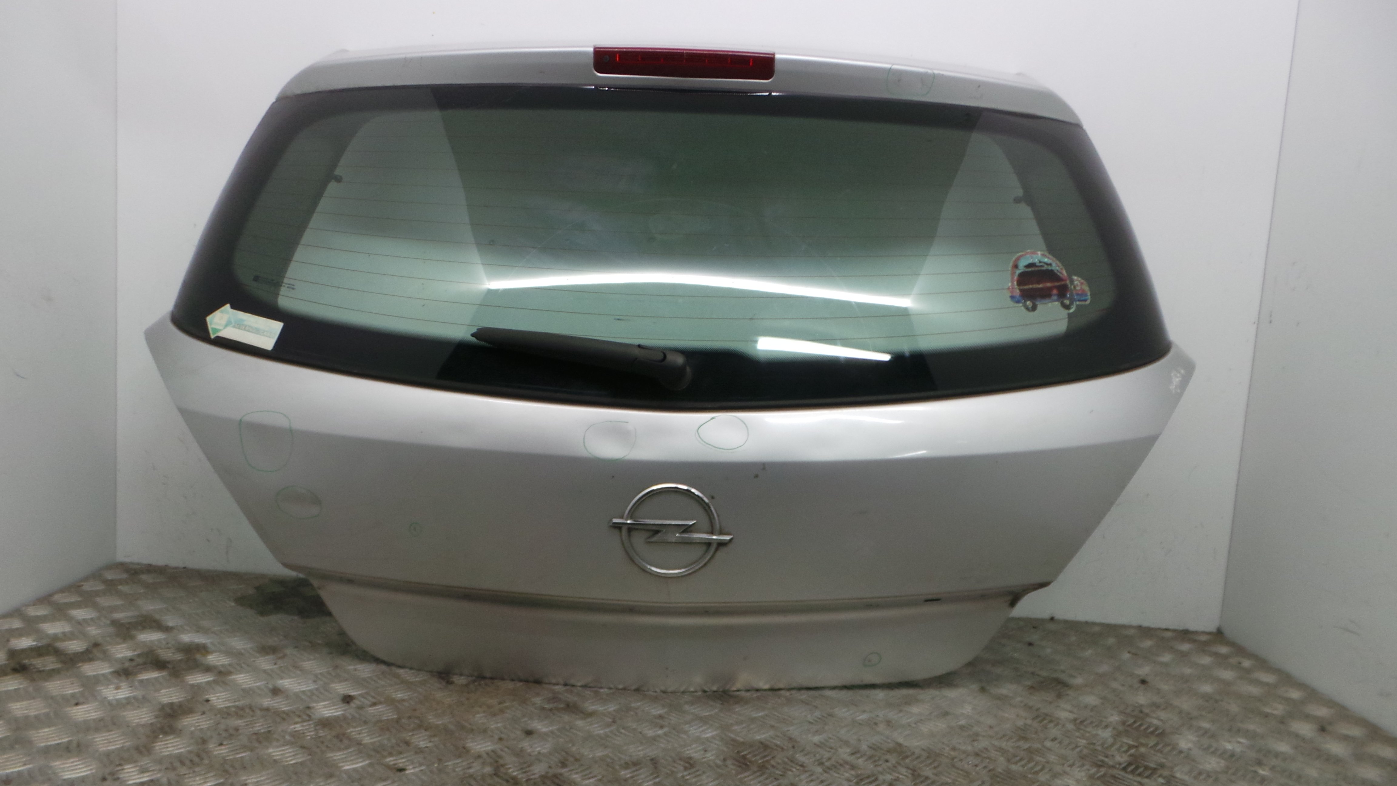 Tampa da Mala 93178817 - OPEL ASTRA H (A04)-36192774