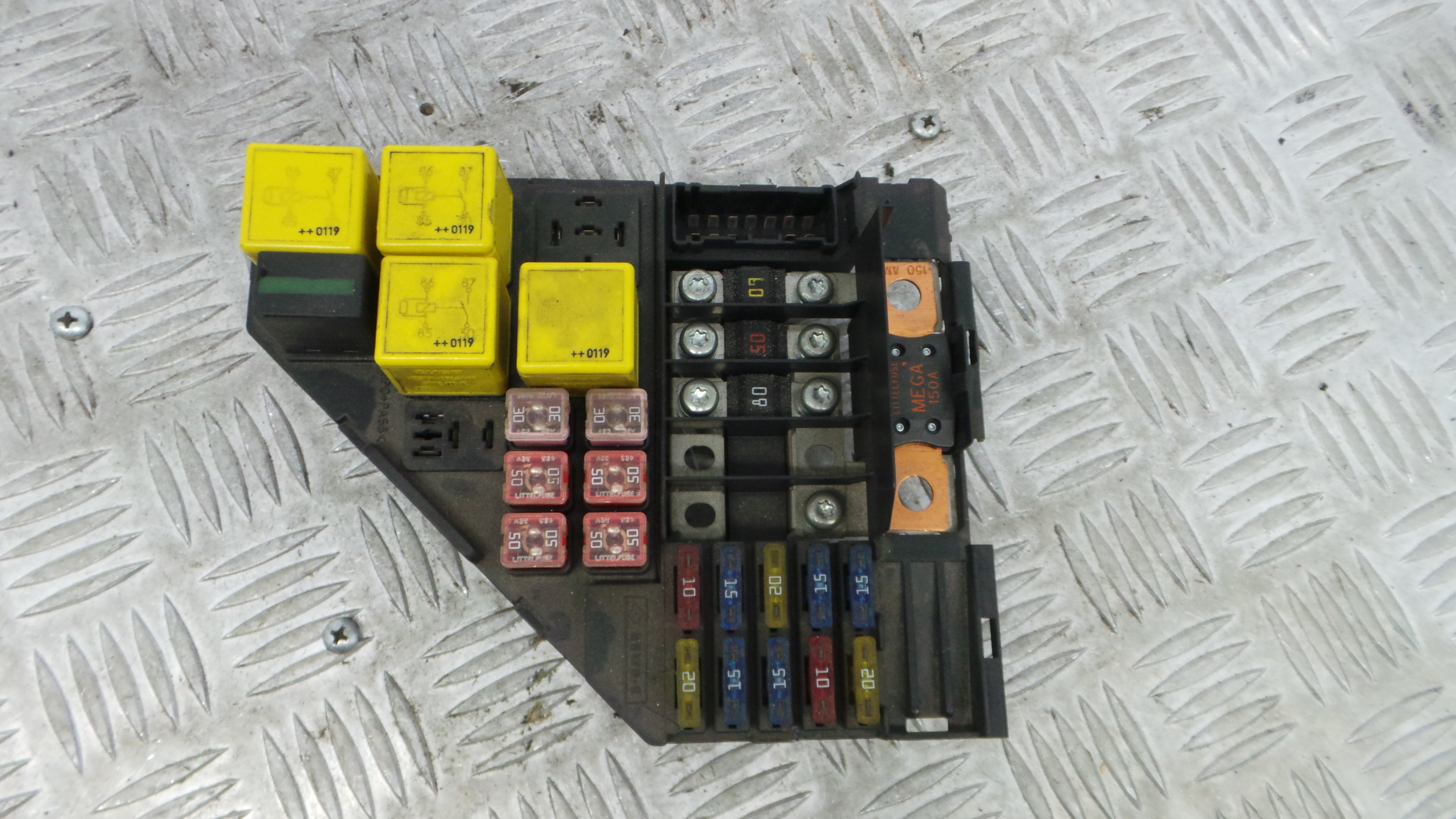 Caixa dos Fusíveis / BSI / UCH / SAM  - ROVER 45 I Hatchback (RT)-36195877