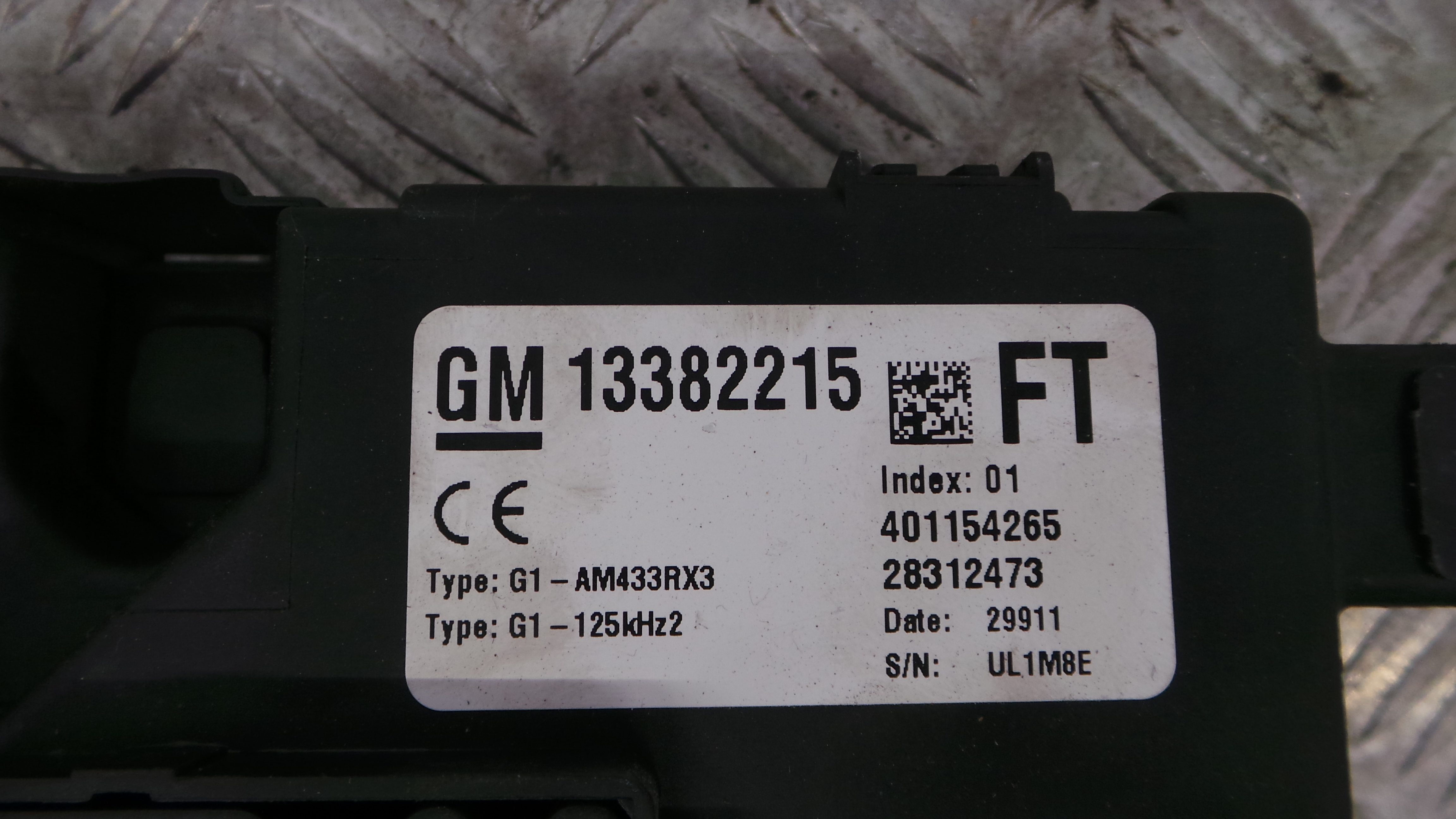 Caixa dos Fusíveis / BSI / UCH / SAM 13382215 - OPEL CORSA D (S07)-36196215