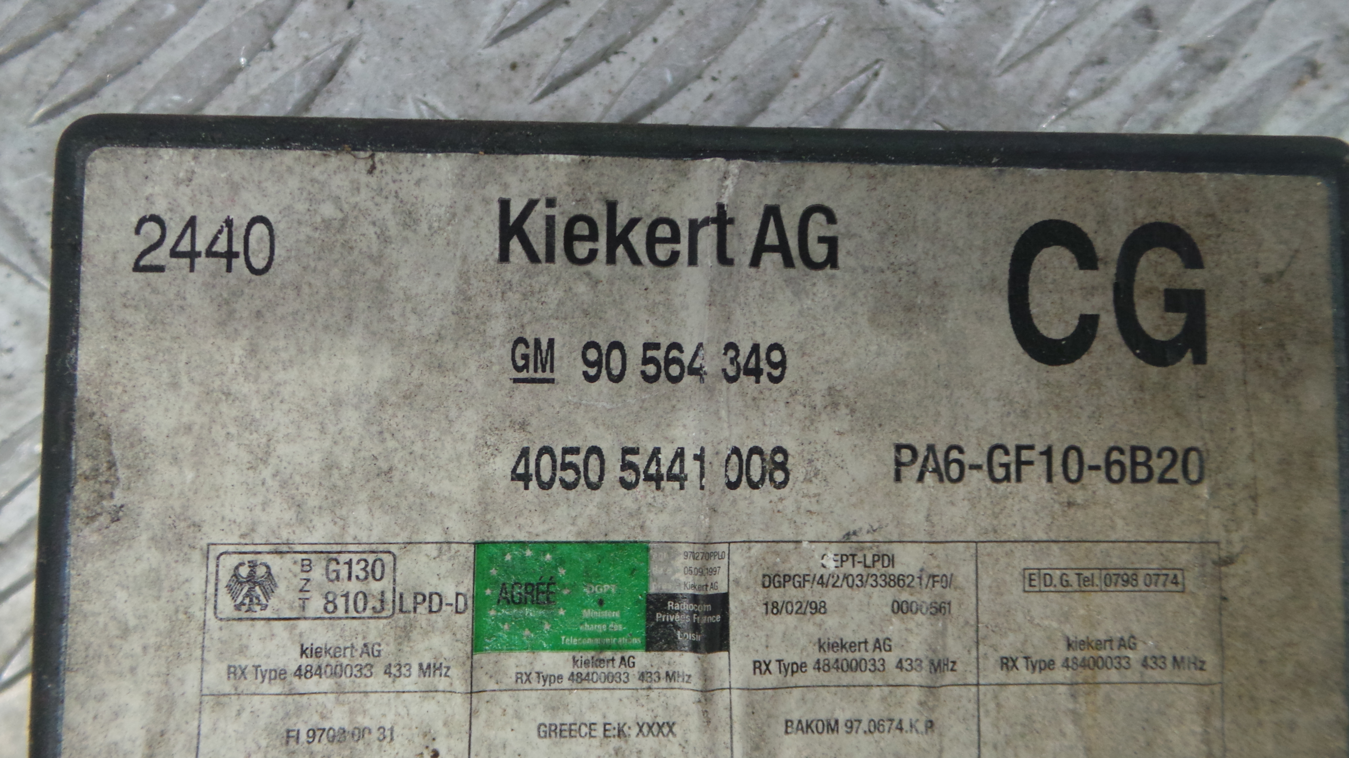 Centralina do Fecho Central 90564349 - OPEL VECTRA B (J96)-36196218