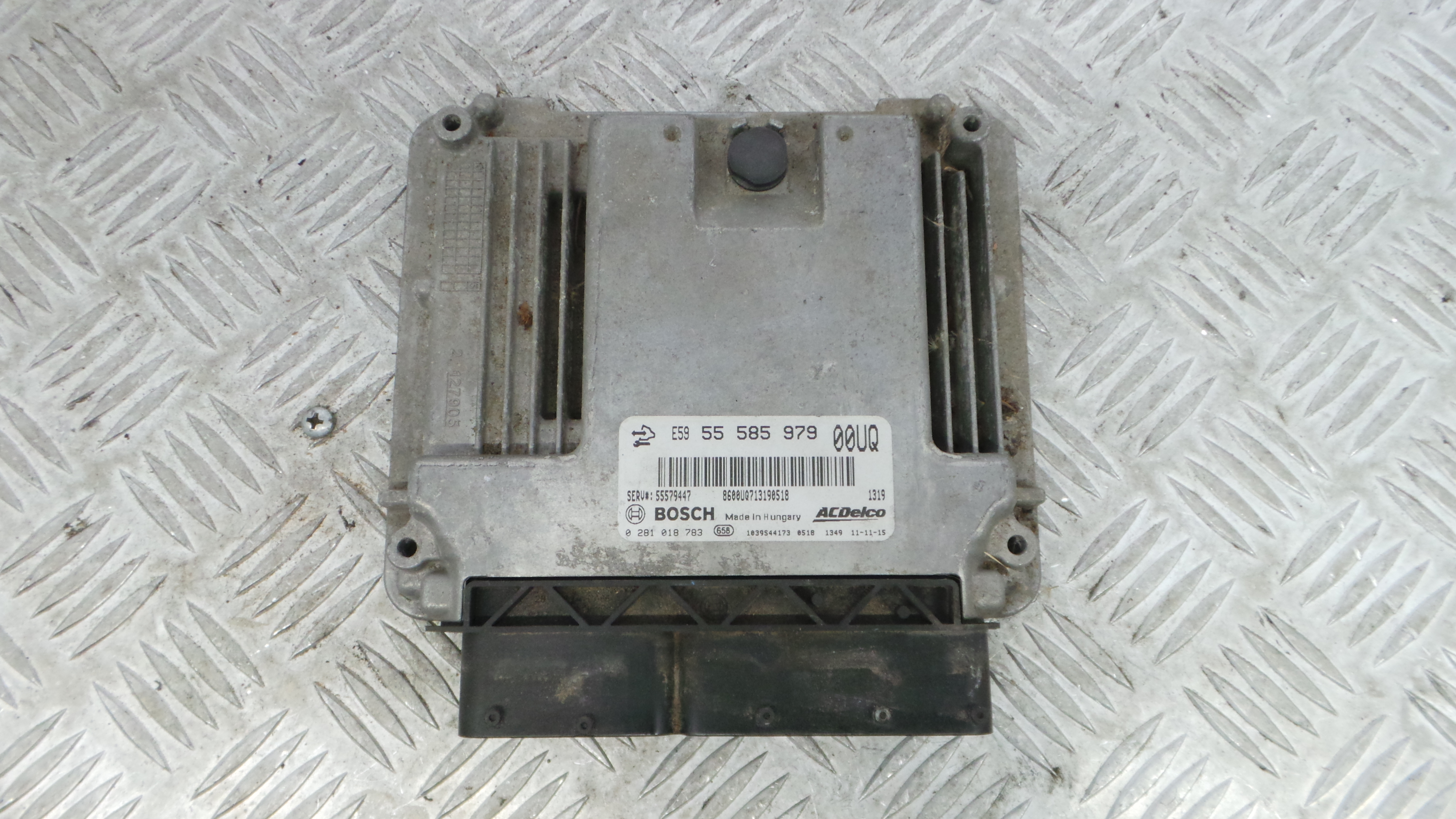Centralina do Motor 55585979 - OPEL CORSA D (S07)-36196364