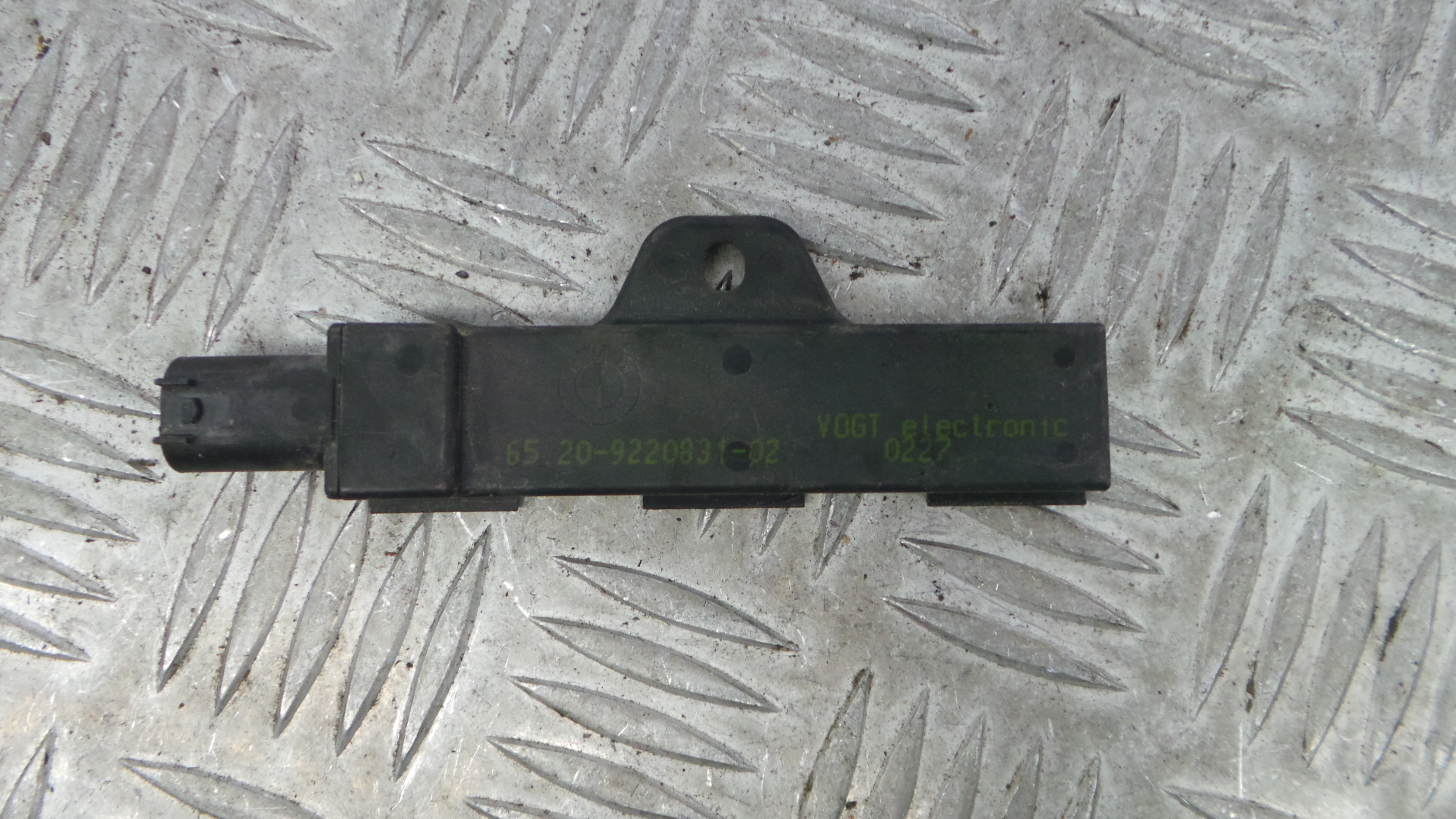 Modulo Electrónico 65.20-9220831 - BMW 1 (F20), 1 Sports Hatch (F20)-36196421 Modulo Electrónico 65.20-9220831 - BMW 1 (F20), 1 Sports Hatch (F20)-36196421
