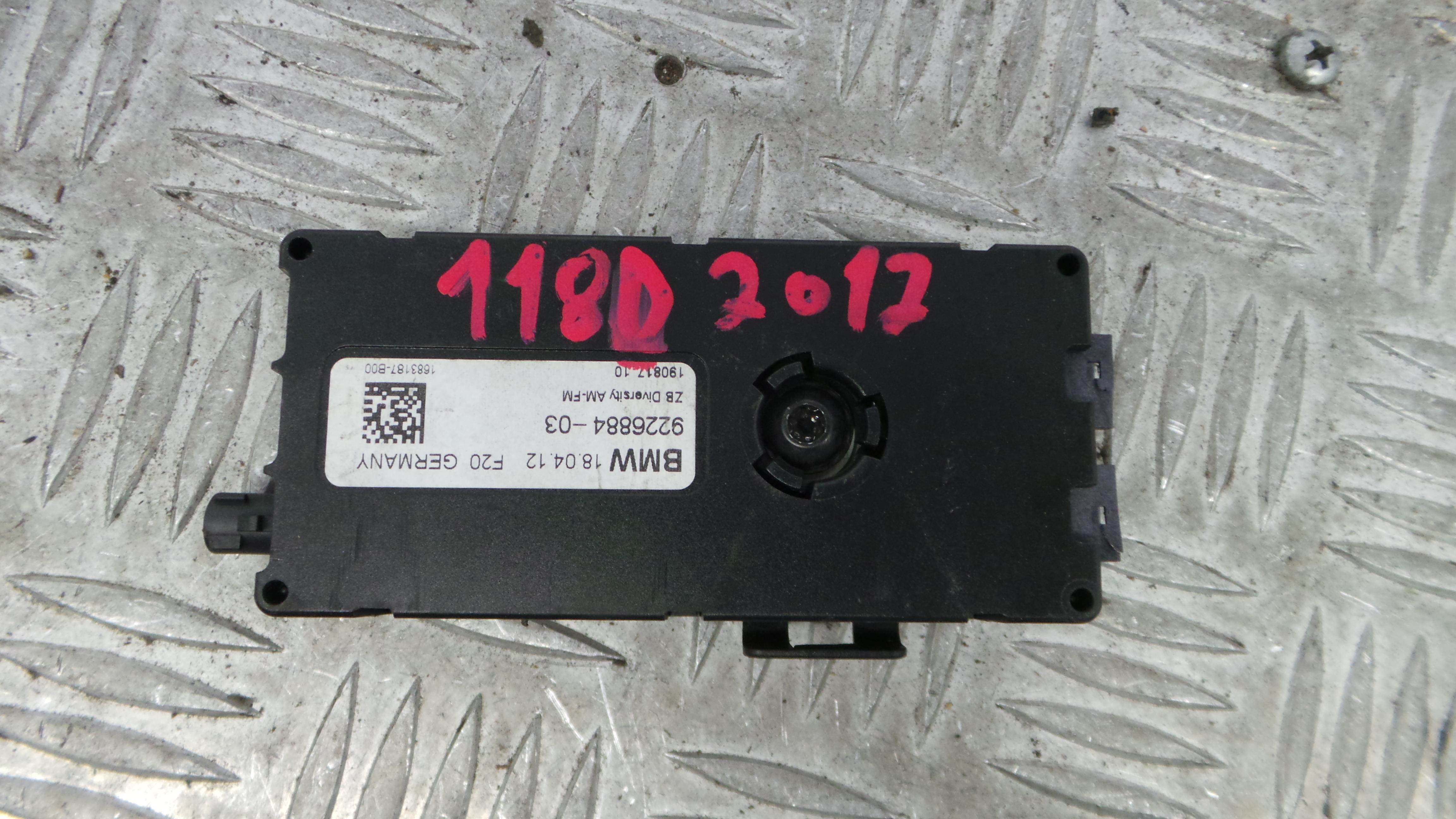 Adaptador Antena 9226884 - BMW 1 (F20), 1 Sports Hatch (F20)-36196429 Adaptador Antena 9226884 - BMW 1 (F20), 1 Sports Hatch (F20)-36196429