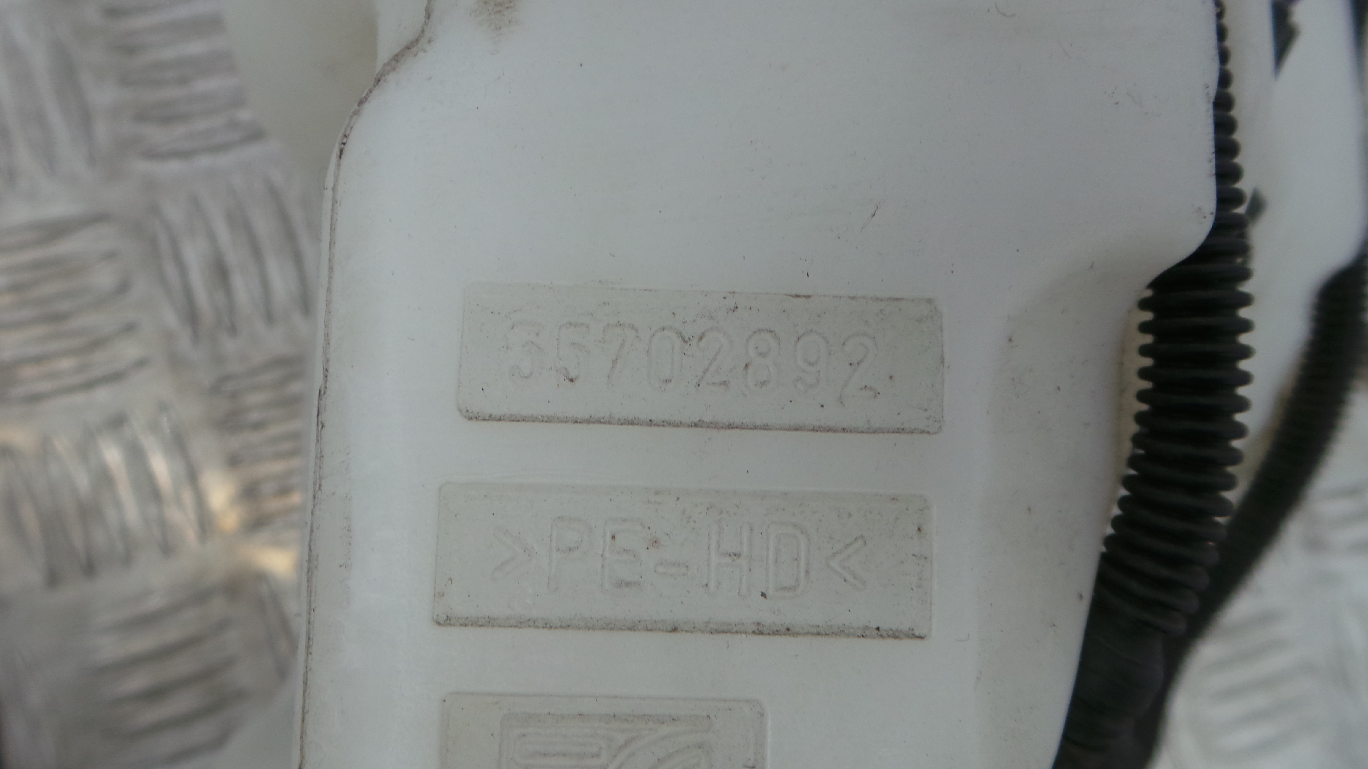 Deposito Reservatório Limpa Vidros Para Brisas 35702892 - OPEL CORSA D (S07)-36196551