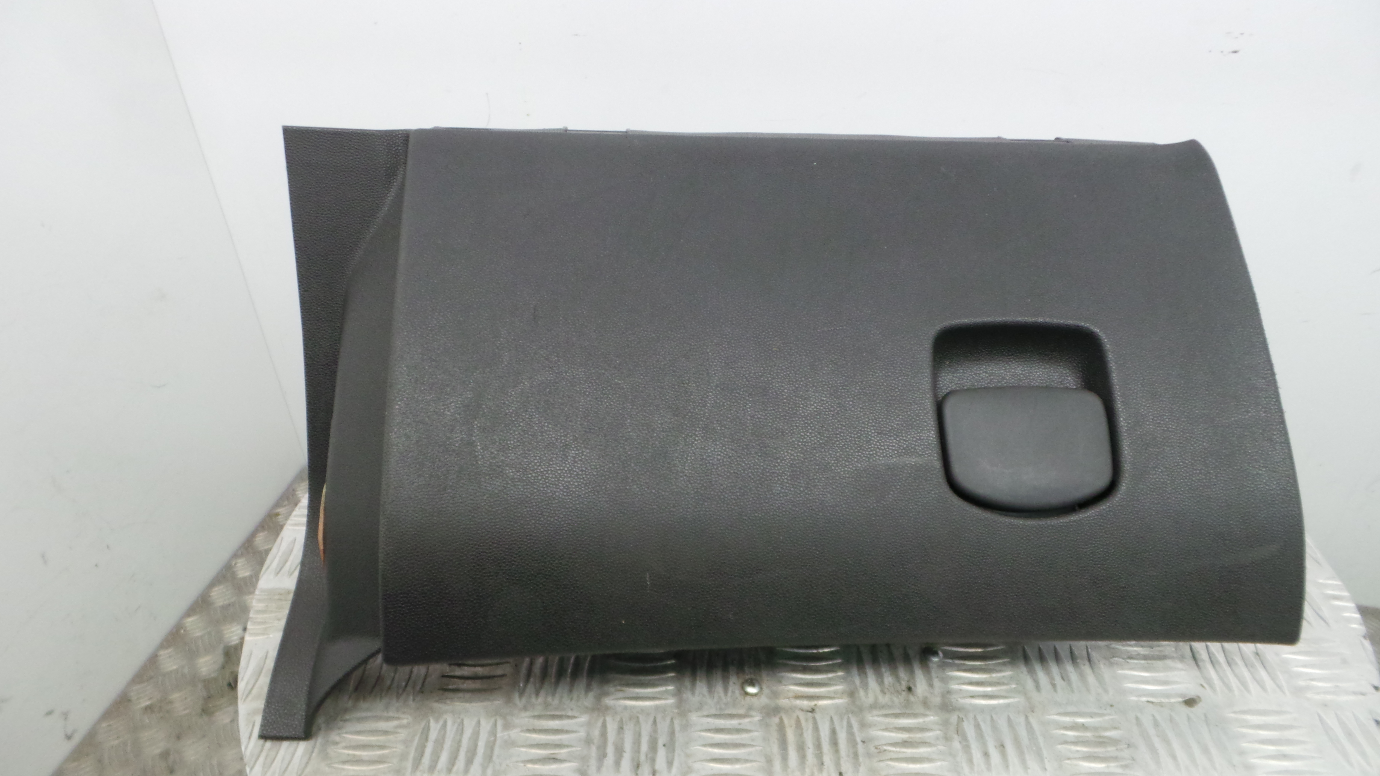 Porta Luvas  13205097 - OPEL CORSA D (S07)-36196582