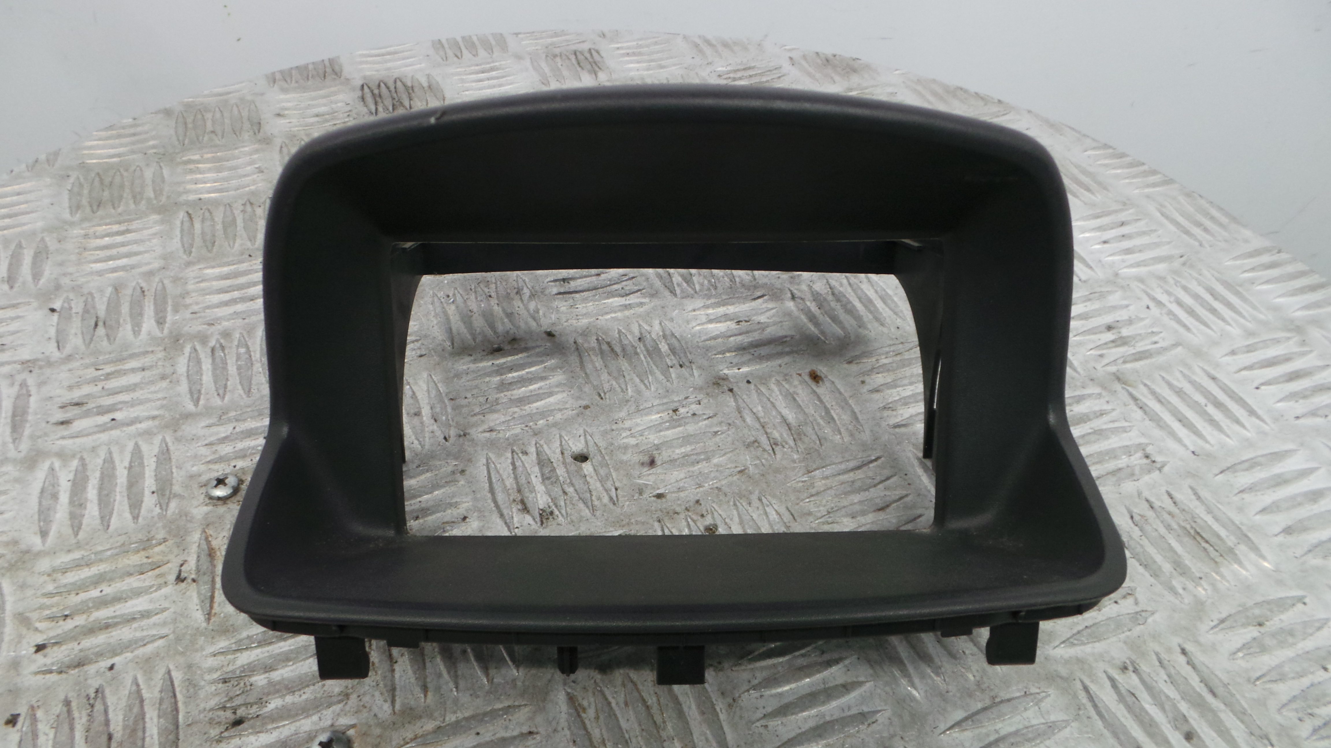 Aro Consola Central 13190386 - OPEL CORSA D (S07)-36196608 Aro Consola Central 13190386 - OPEL CORSA D (S07)-36196608