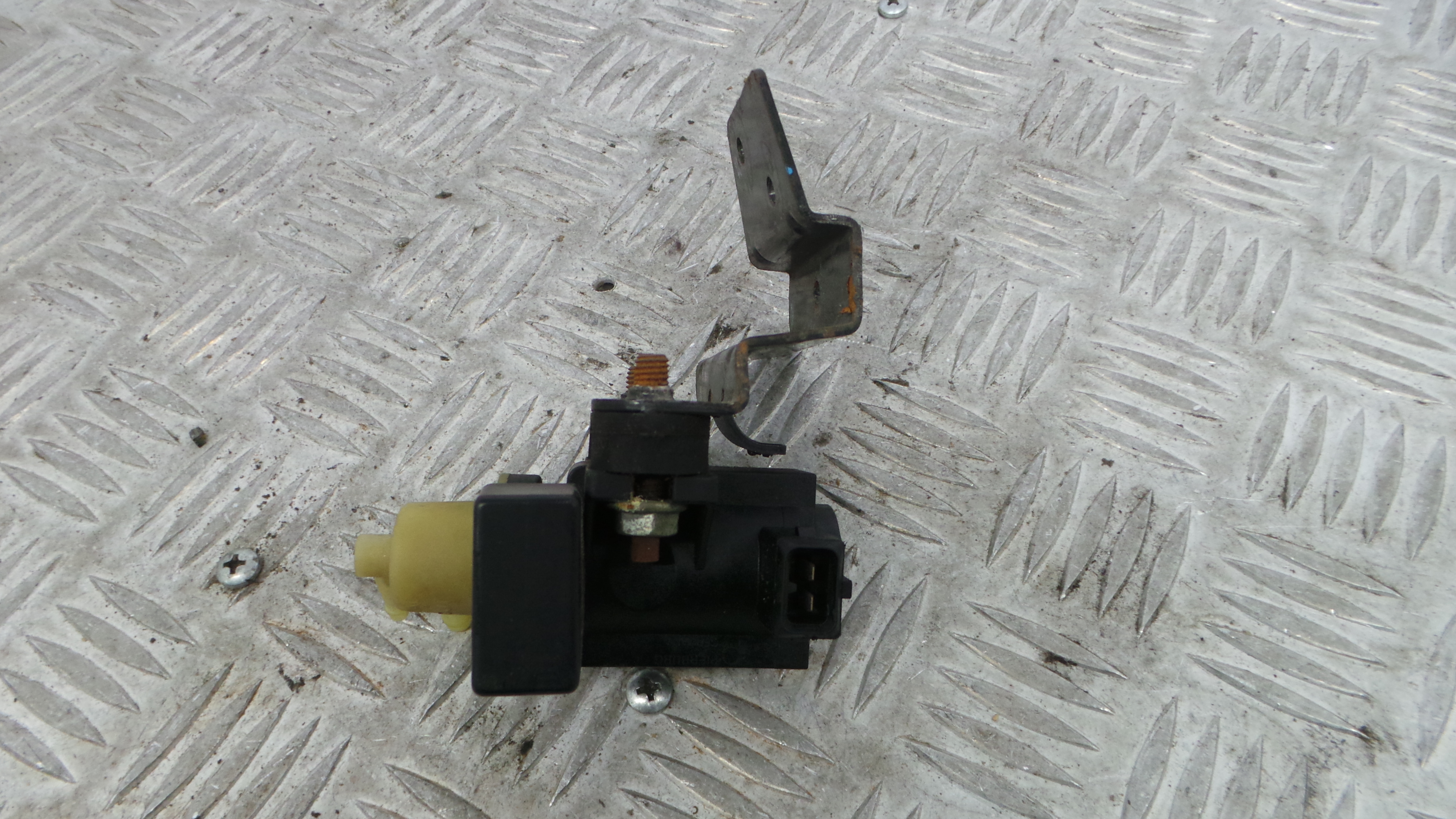 Válvula do Turbo 55573801 - OPEL CORSA D (S07)-36196618