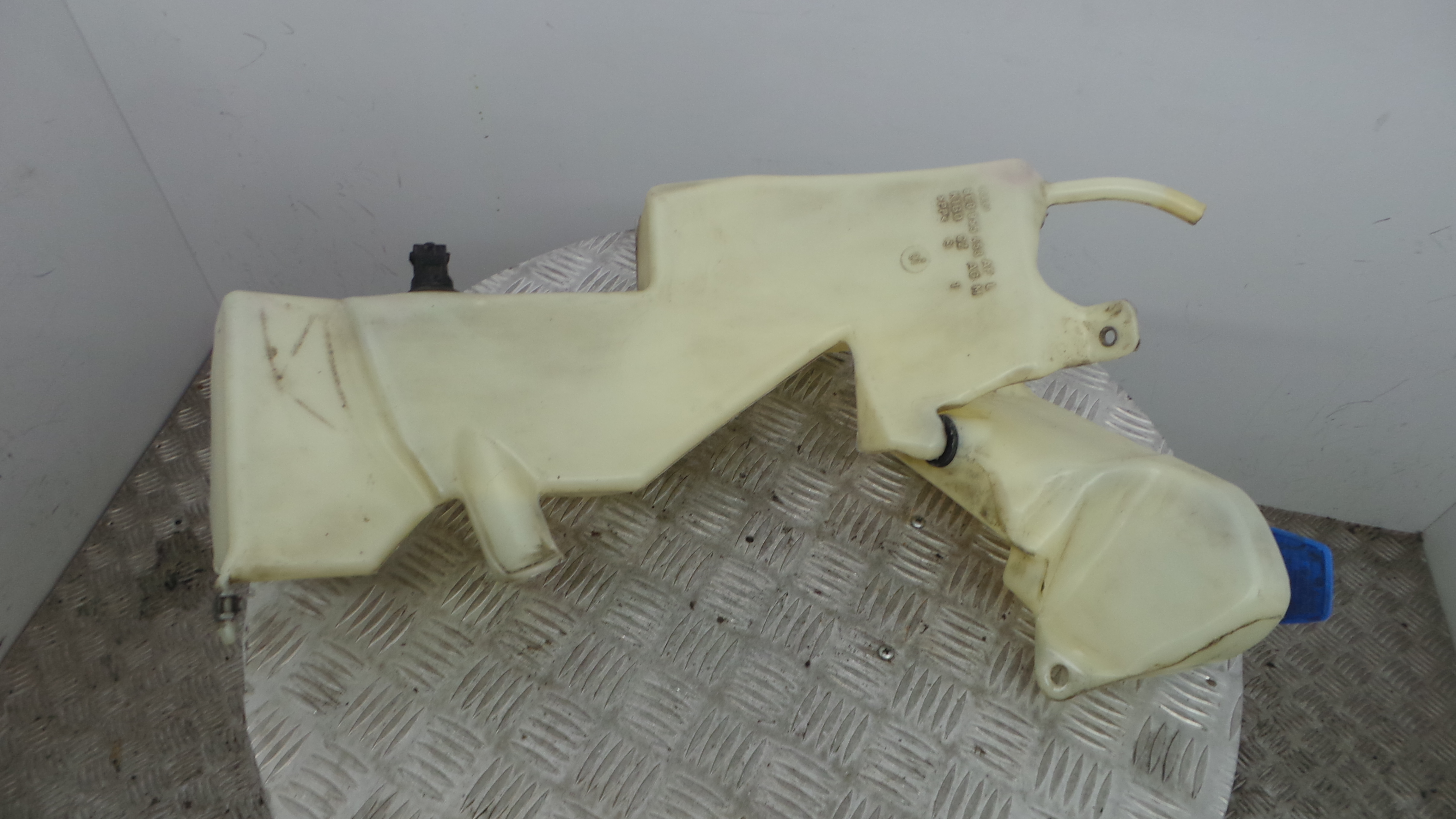 Depósito De Água Do Limpa-vidros 8E0955453 - AUDI A4 B6 (8E2)-36206061