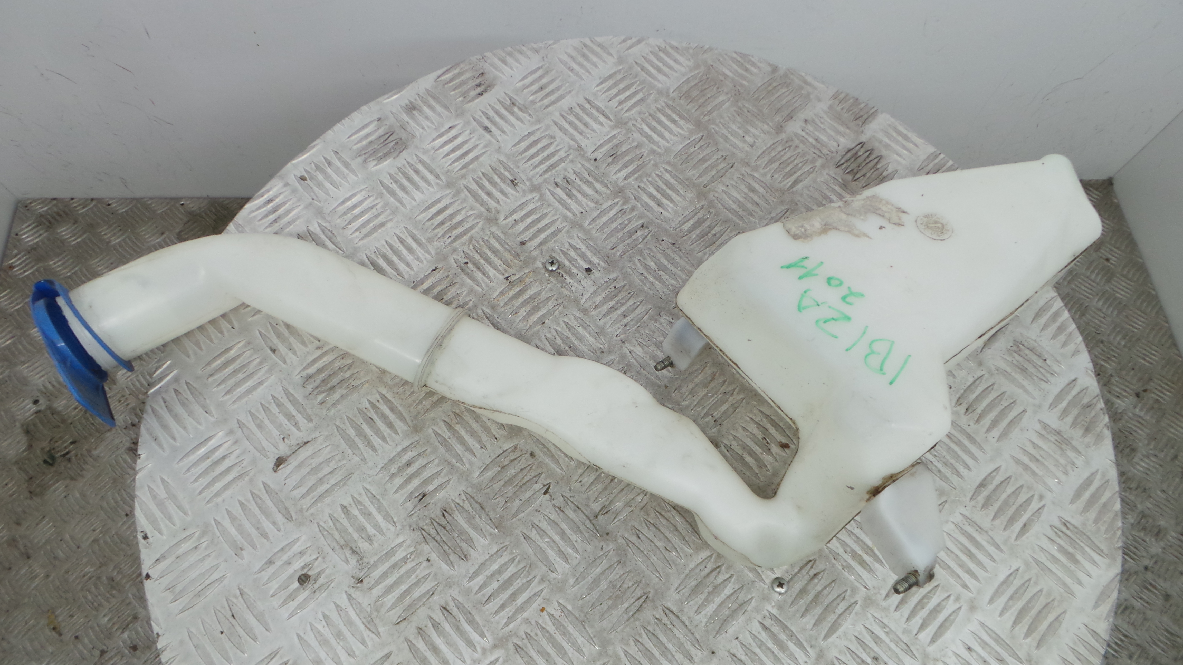 Deposito Reservatório Limpa Vidros Para Brisas 6Q0955453 - SEAT IBIZA IV (6J5, 6P1), IBIZA Mk IV (6-36206126