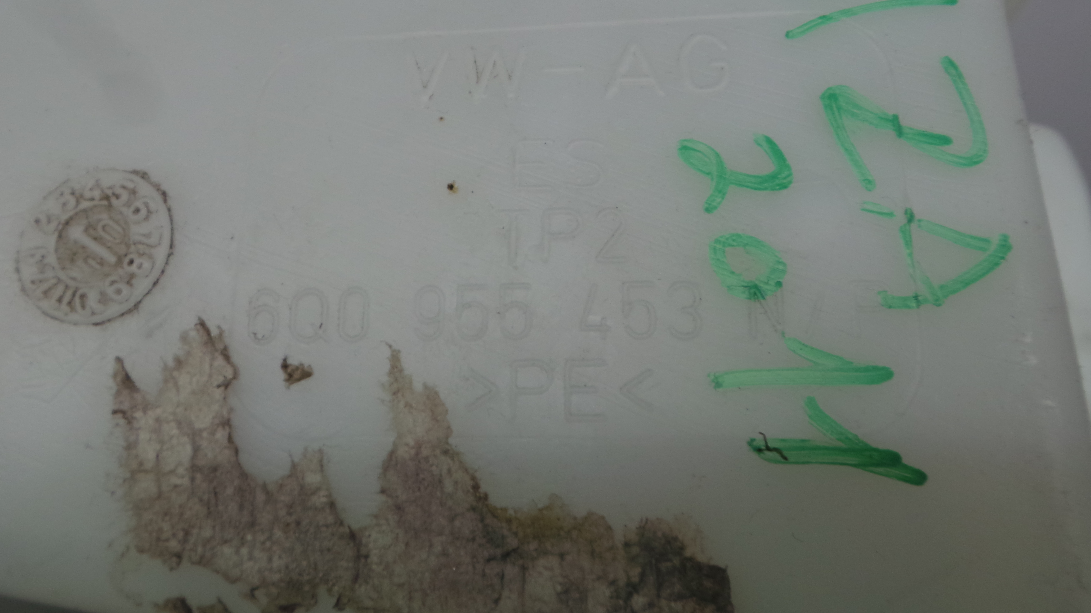 Deposito Reservatório Limpa Vidros Para Brisas 6Q0955453 - SEAT IBIZA IV (6J5, 6P1), IBIZA Mk IV (6-36206126