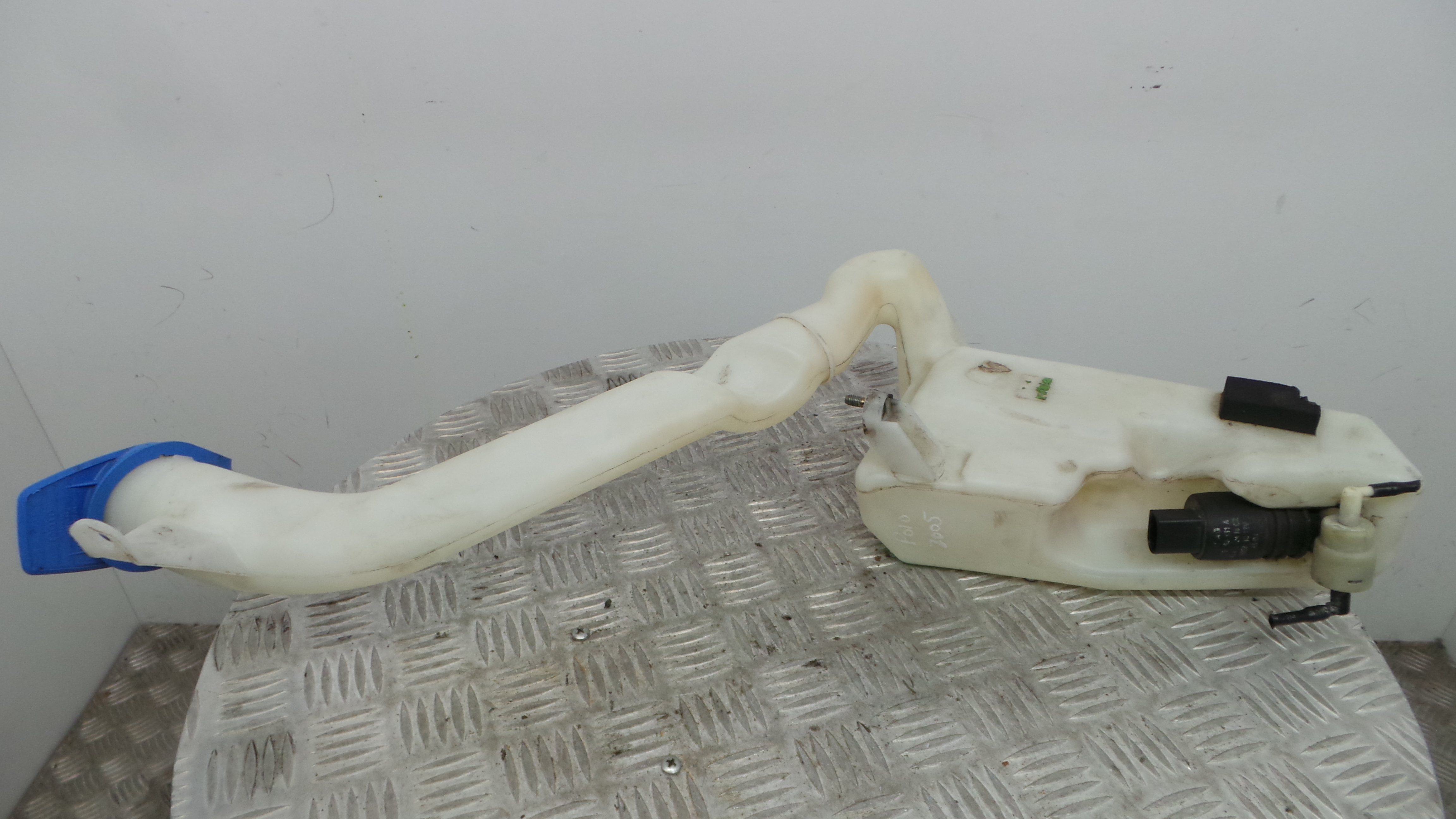 Deposito Reservatório Limpa Vidros Para Brisas 6Q0955453 - VW POLO (9N_, 9A_)-36206241