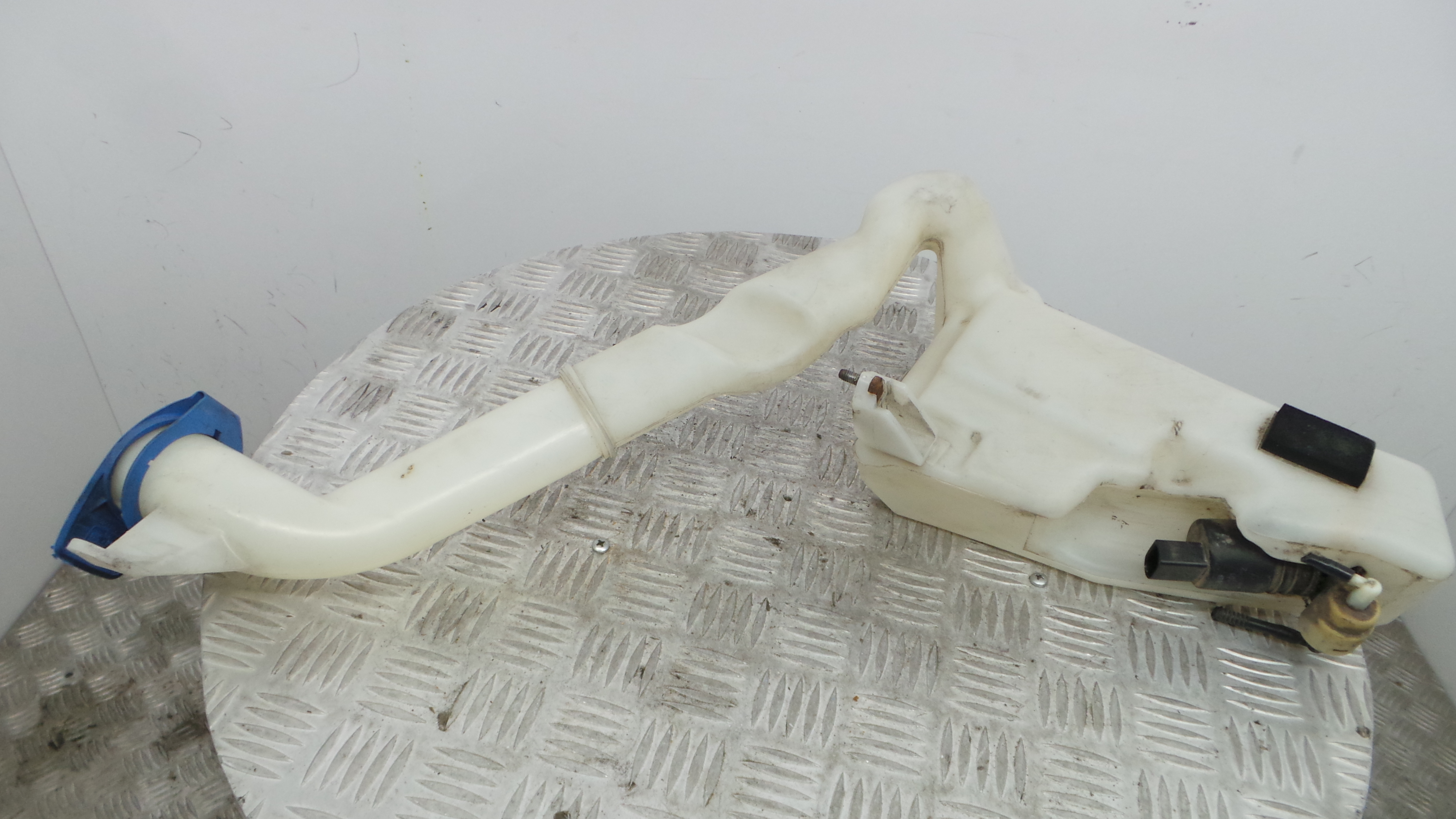 Deposito Reservatório Limpa Vidros Para Brisas 6Q0955453 - SEAT IBIZA III (6L1), IBIZA Mk III (6L1)-36206272