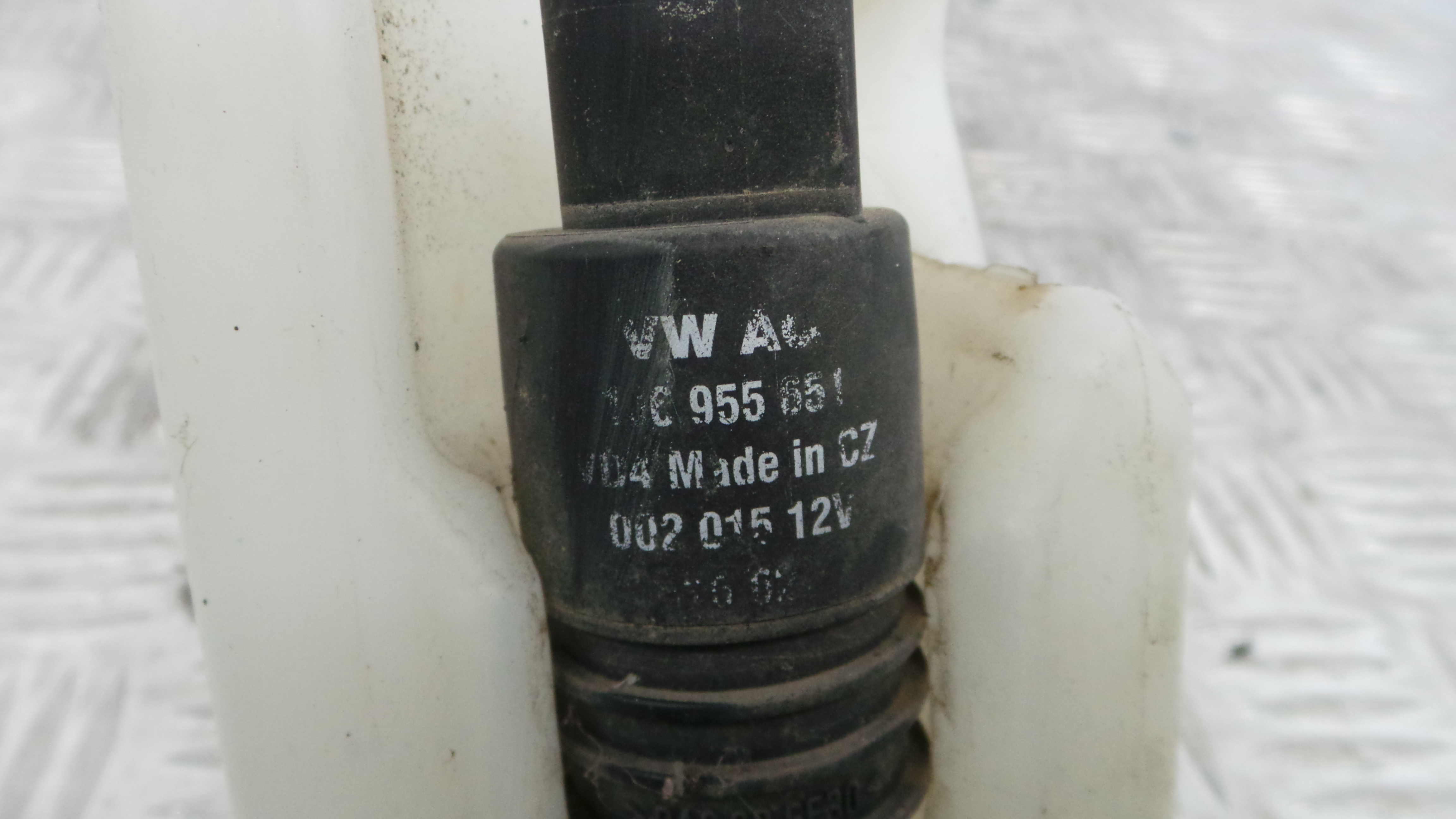 Deposito Reservatório Limpa Vidros Para Brisas 6Q0955453 - VW POLO (9N_, 9A_)-36206423