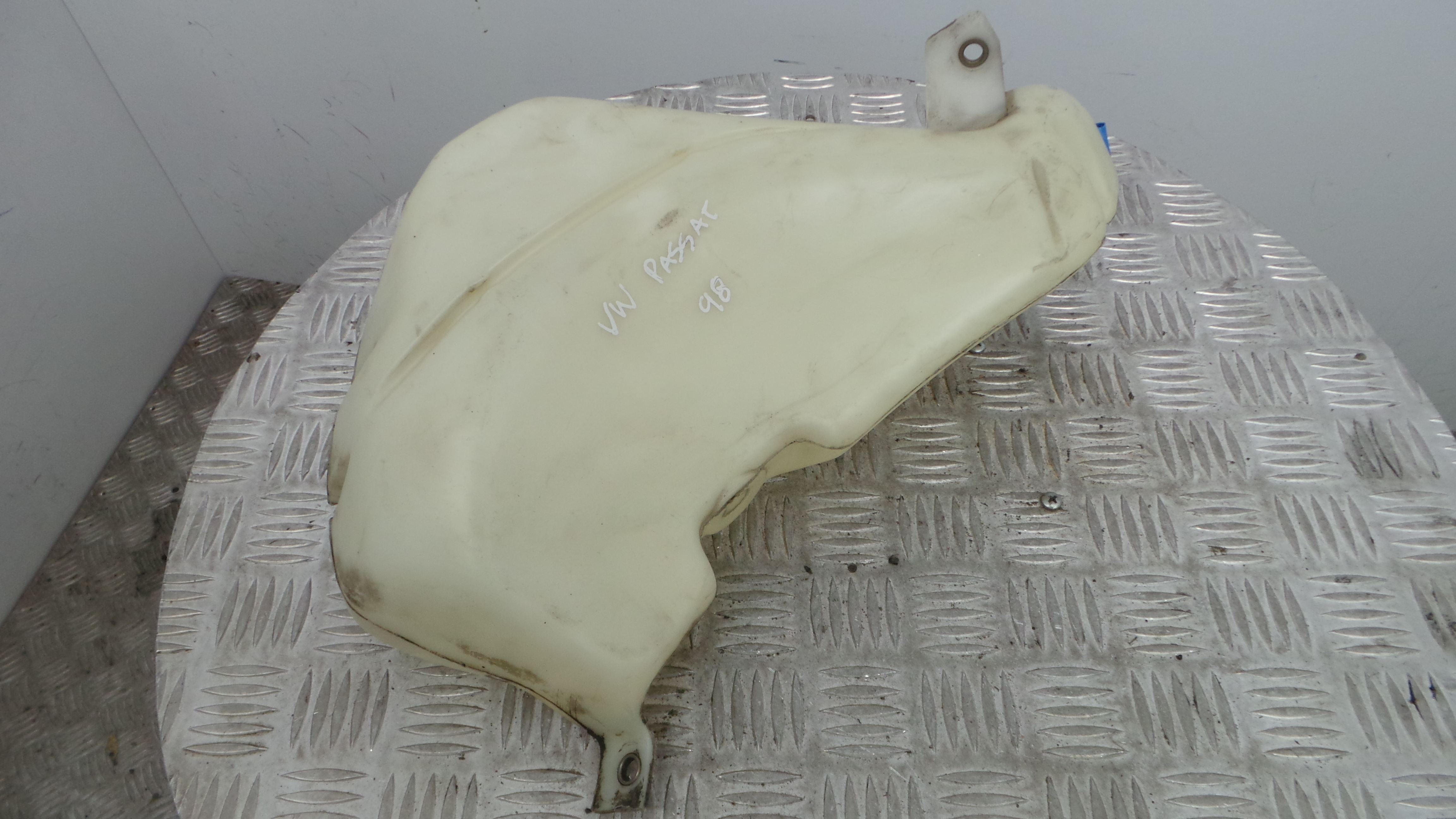 Deposito Reservatório Limpa Vidros Para Brisas 3B0955453T - VW PASSAT B5 (3B2)-36206444