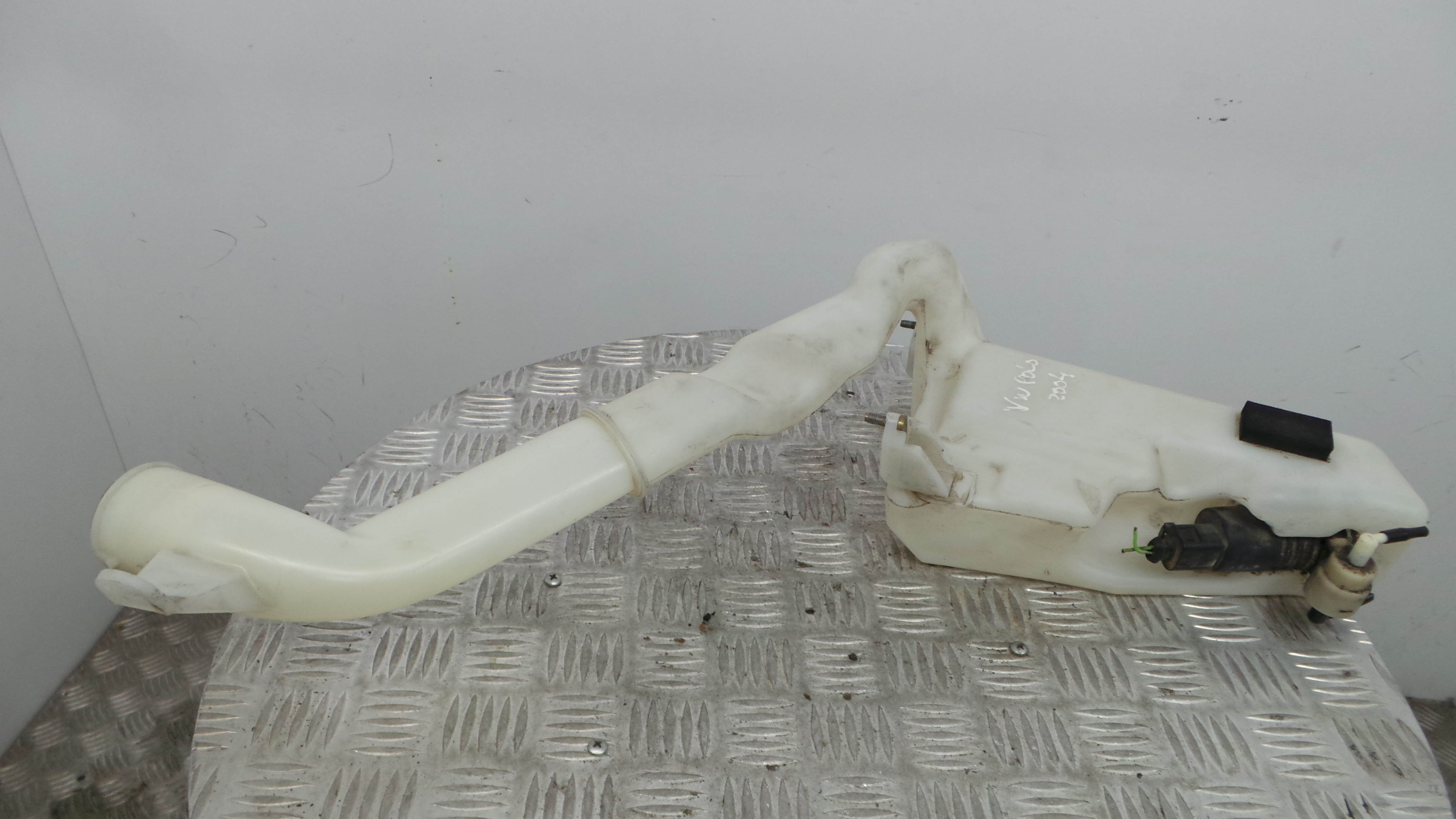 Deposito Reservatório Limpa Vidros Para Brisas 6Q0955453 - VW POLO (9N_, 9A_)-36206465