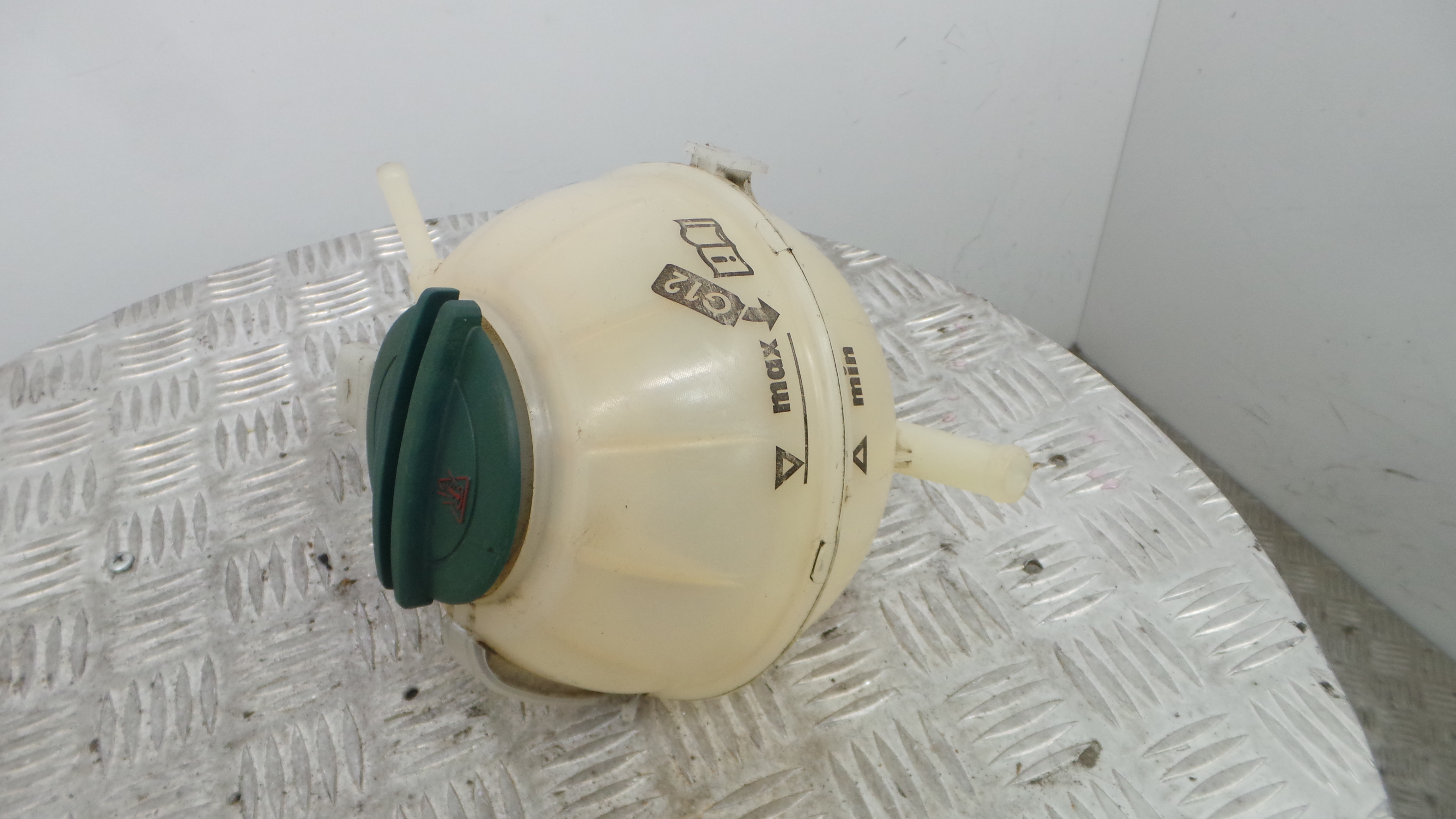 Depósito Água Radiador / Vazo de Expansao 6Q0121407B - SEAT IBIZA IV (6J5, 6P1), IBIZA Mk IV (6J5,-36206574 Depósito Água Radiador / Vazo de Expansao 6Q0121407B - SEAT IBIZA IV (6J5, 6P1), IBIZA Mk IV (6J5,-36206574