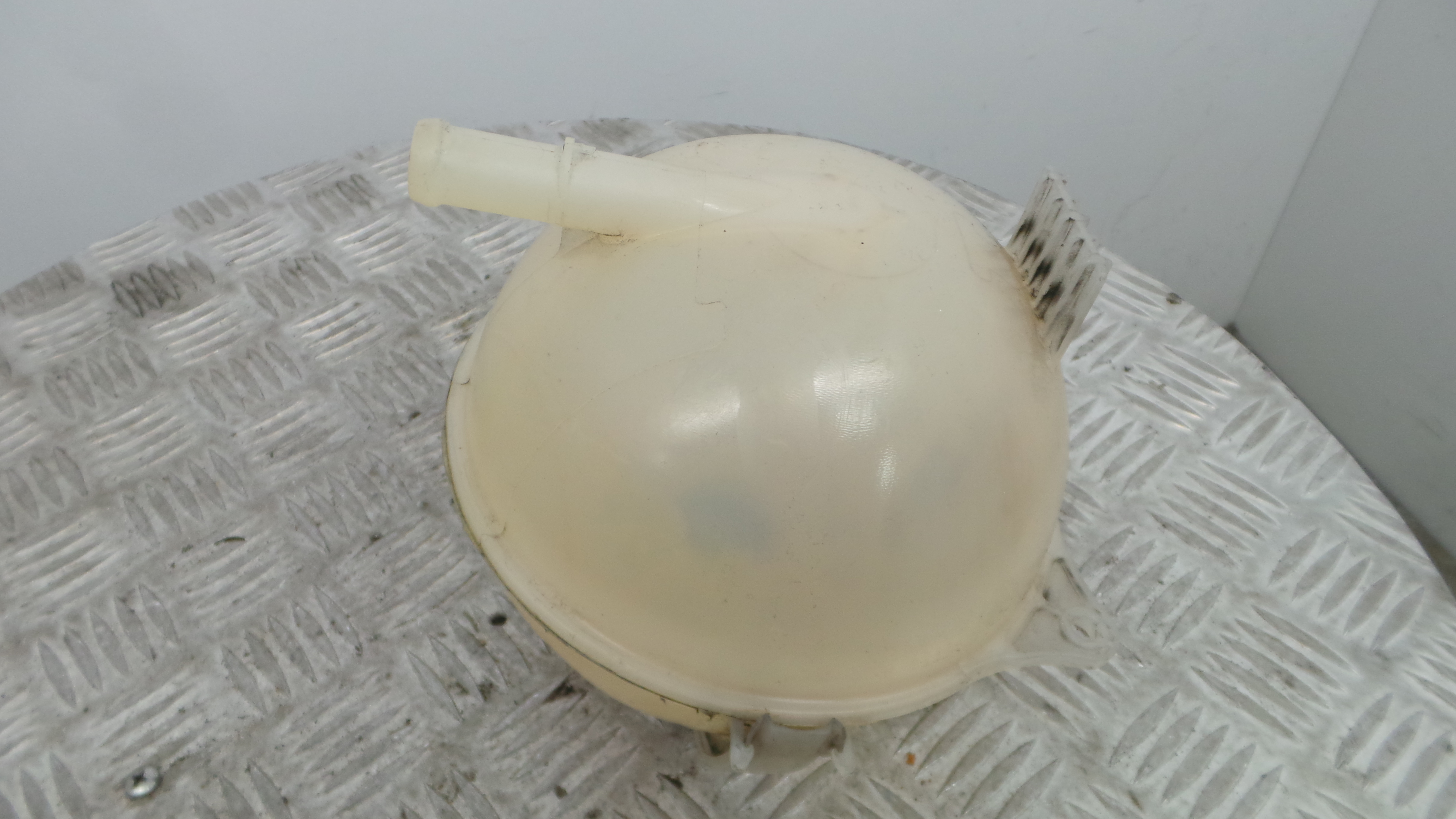 Depósito Água Radiador / Vazo de Expansao 6Q0121407B - SEAT IBIZA IV (6J5, 6P1), IBIZA Mk IV (6J5,-36206574